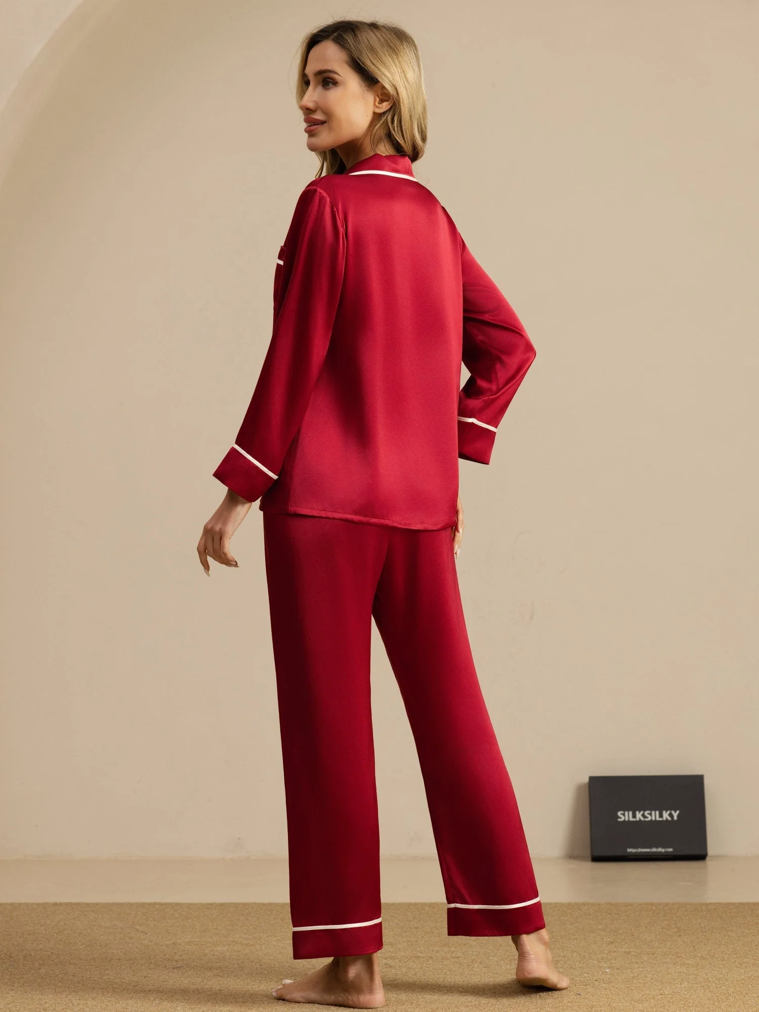 100% Mulberry Silk Classic Pajama Set - Image 43
