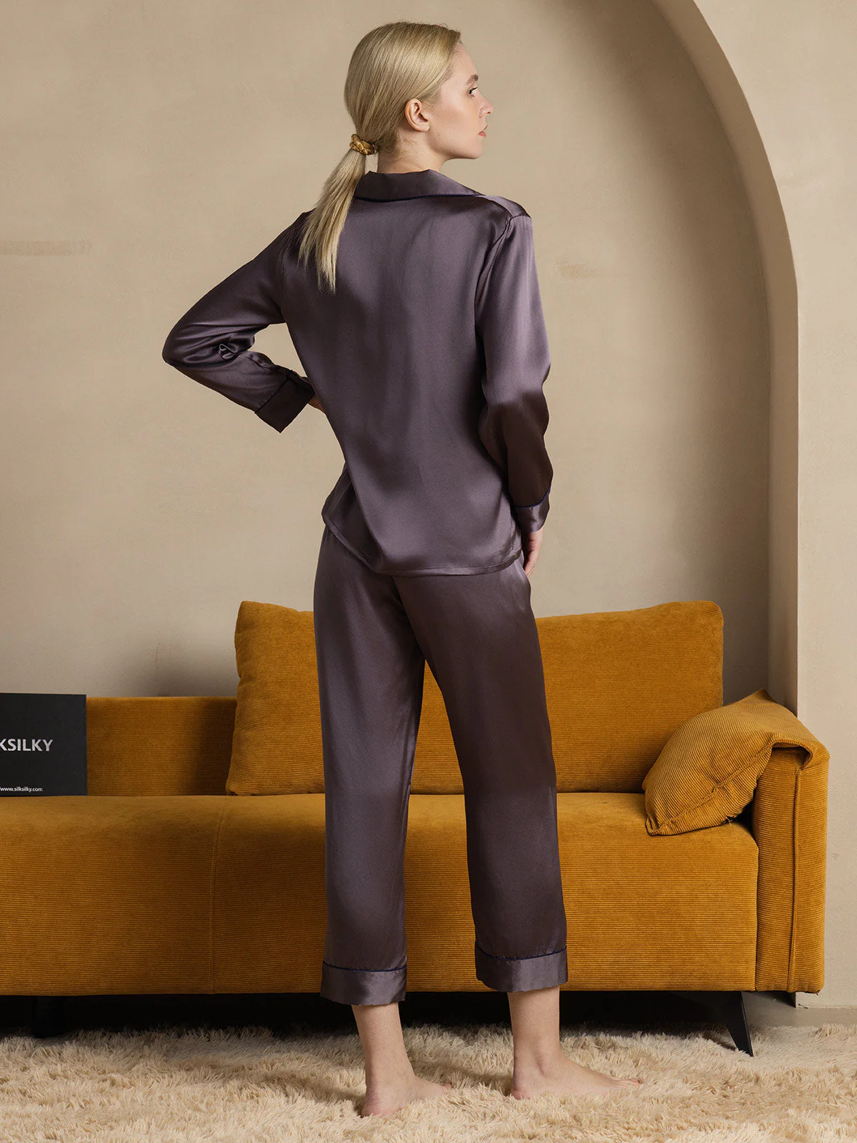 Pure Silk Long Sleeve Button Up Women's Pyjamas Set - Image 28