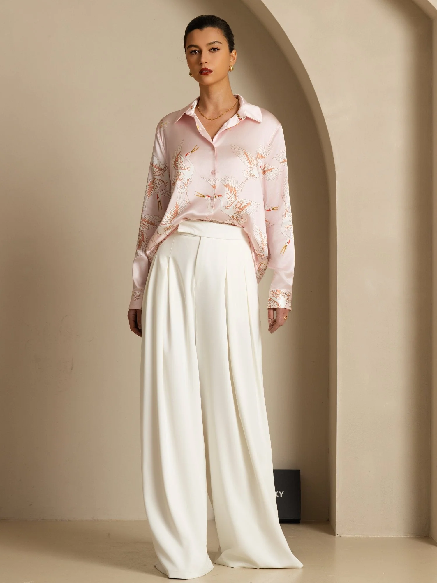 19Momme Pure Silk Long Sleeve Lapel Collar Women's Crane Print Button Blouse - Image 31