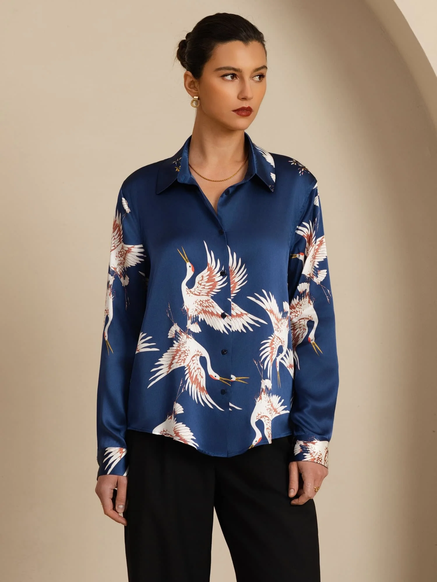 19Momme Pure Silk Long Sleeve Lapel Collar Women's Crane Print Button Blouse - Image 4