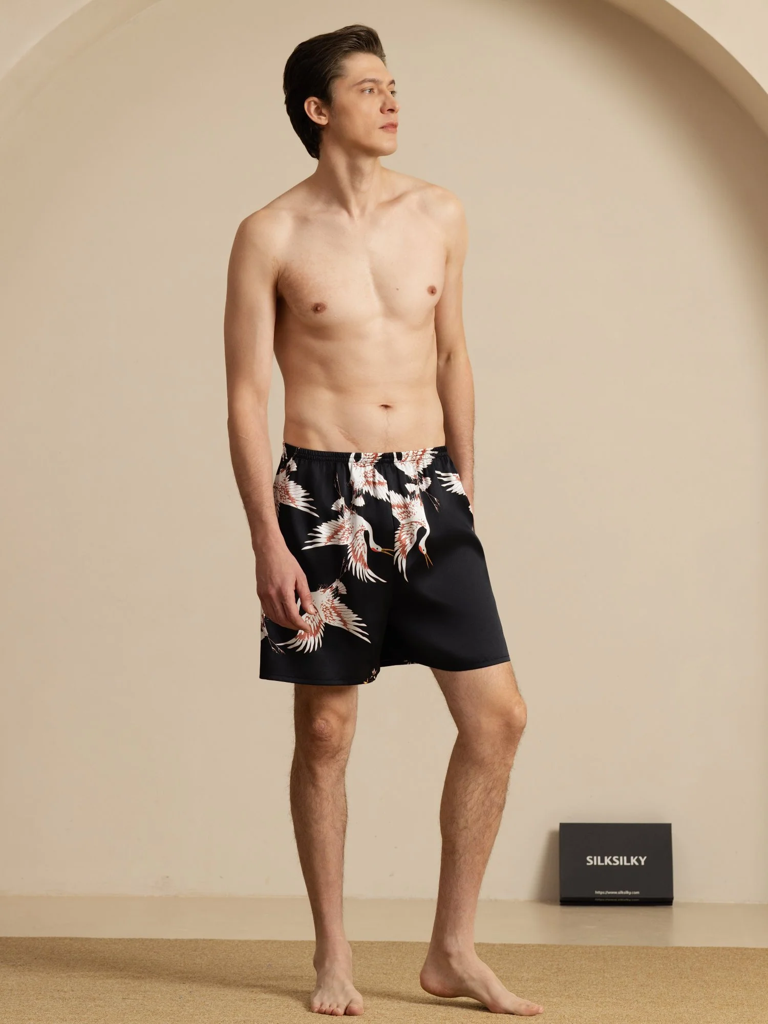 19Momme Pure Silk Men's Crane Print Elastic Waist Sleep Shorts - Image 12