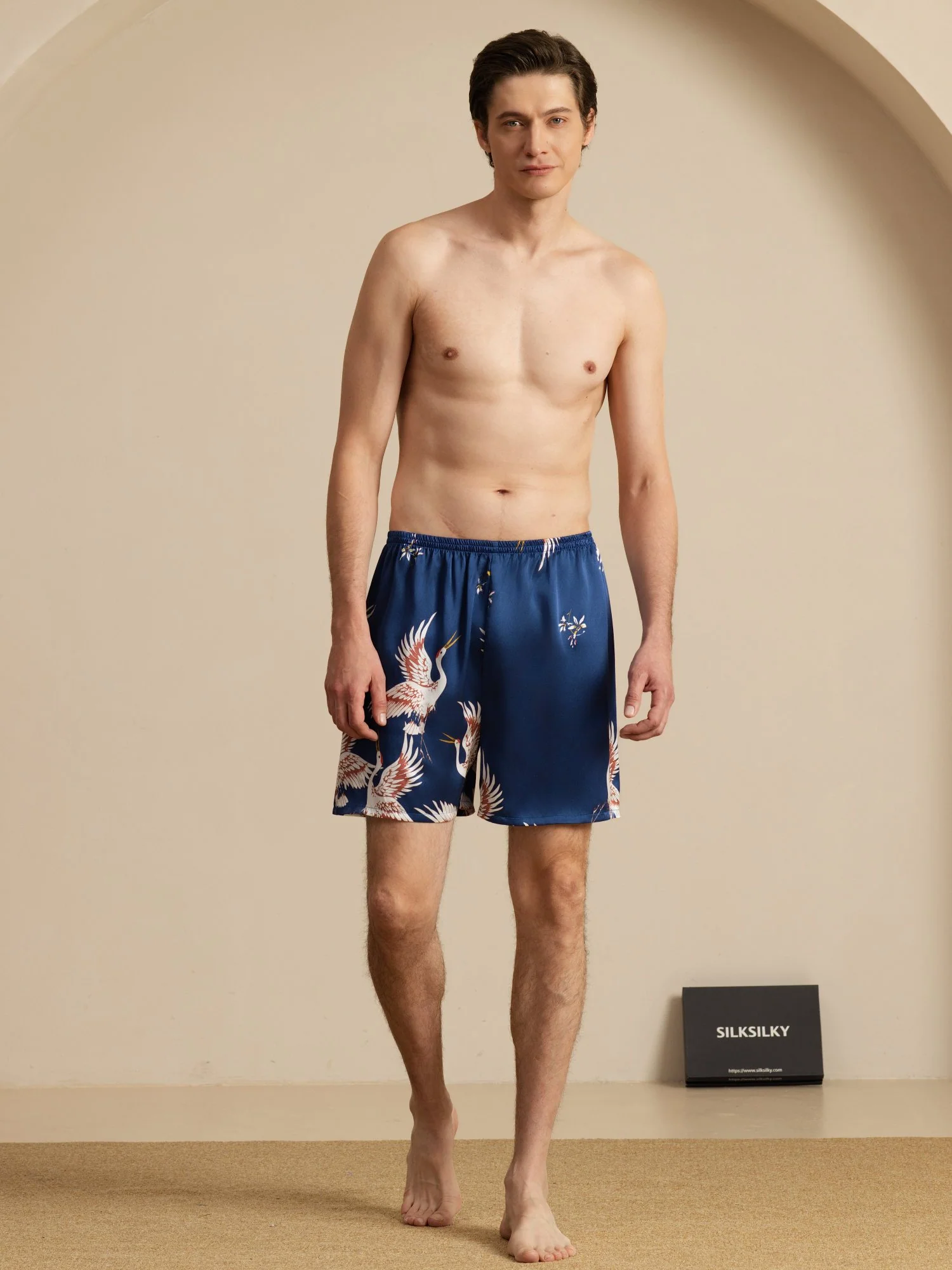 19Momme Pure Silk Men's Crane Print Elastic Waist Sleep Shorts - Image 5