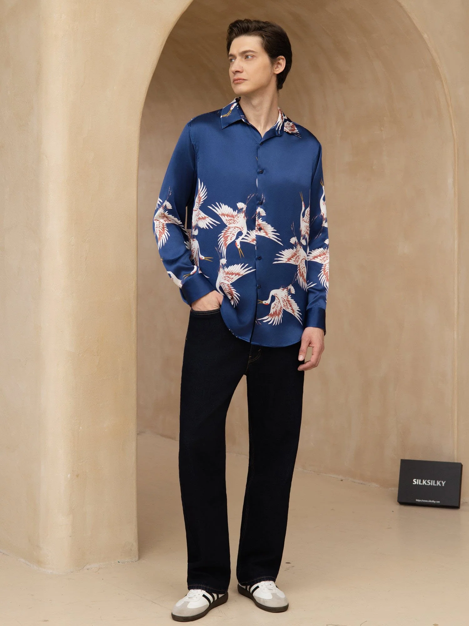 19Momme Pure Silk Men's Long Sleeve Lapel Collar Crane Print Shirt - Image 7