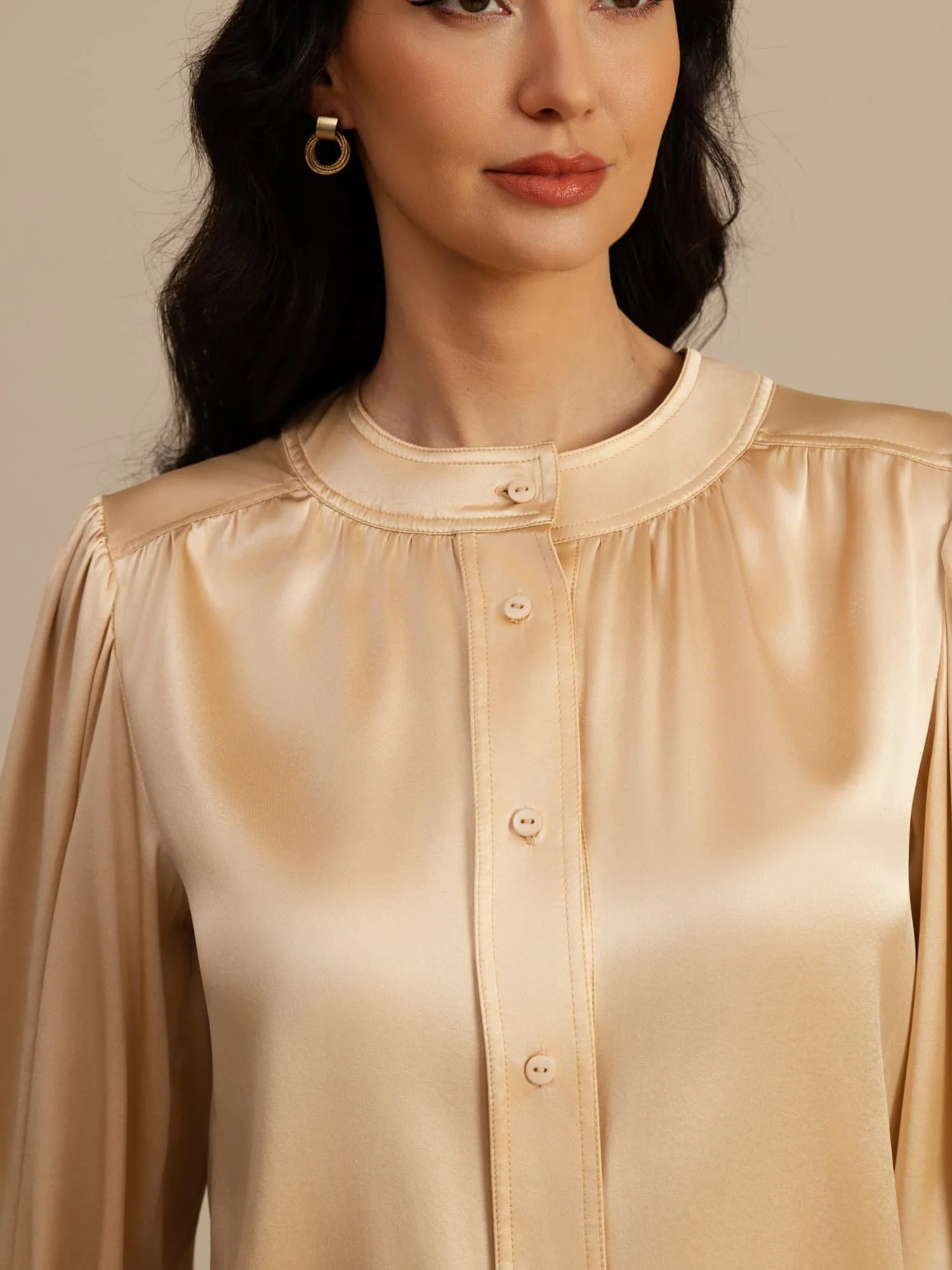 19Momme Silk Women's Round Neck Lantern Sleeve Blouse With Button Closure - Image 5