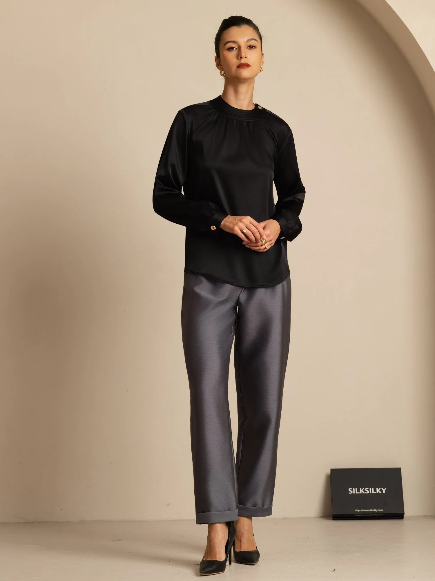 19Momme Silk Women’s Gathered Neck Long Sleeve Blouse - Image 22