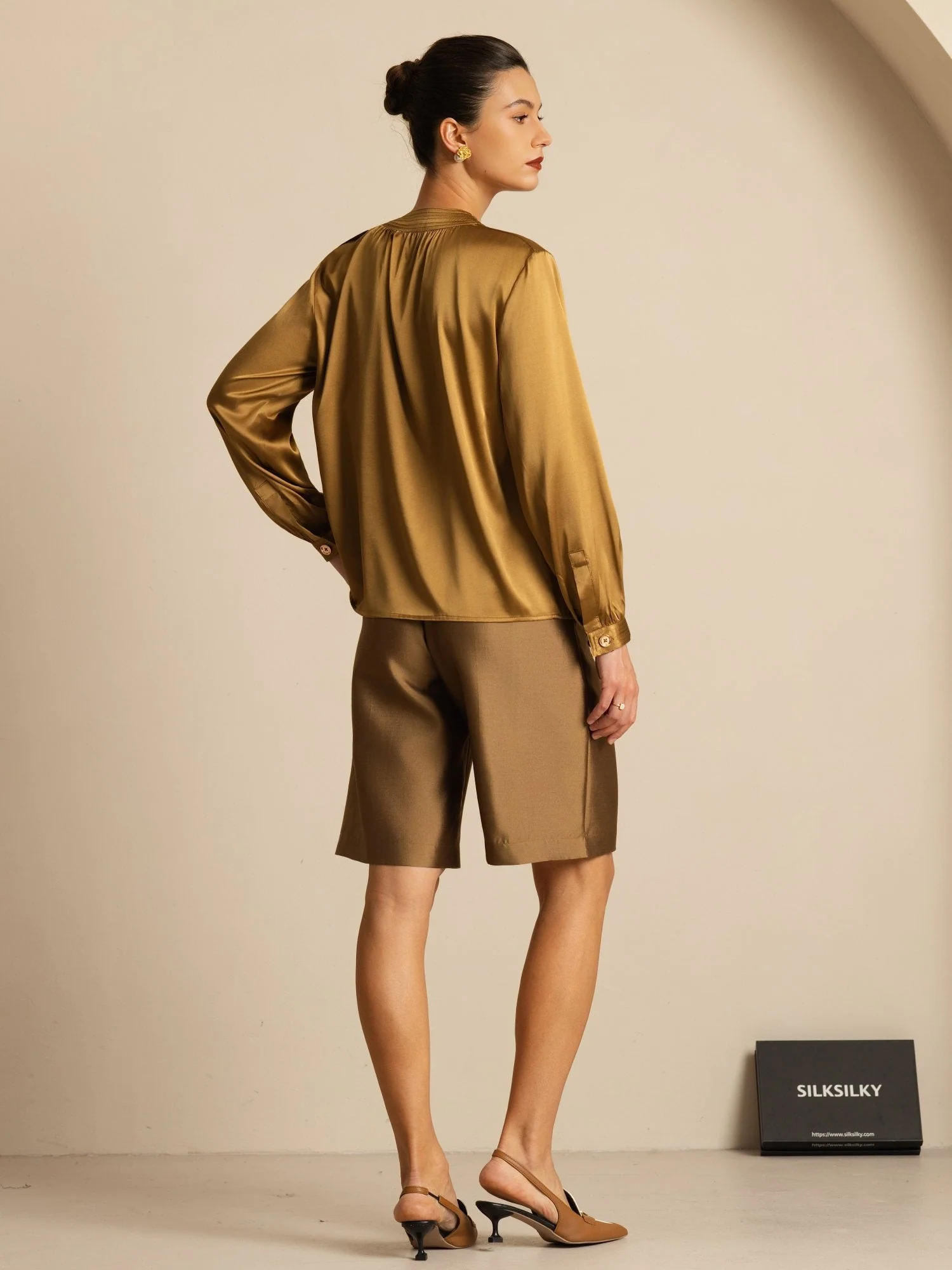 19Momme Silk Women’s Gathered Neck Long Sleeve Blouse - Image 25
