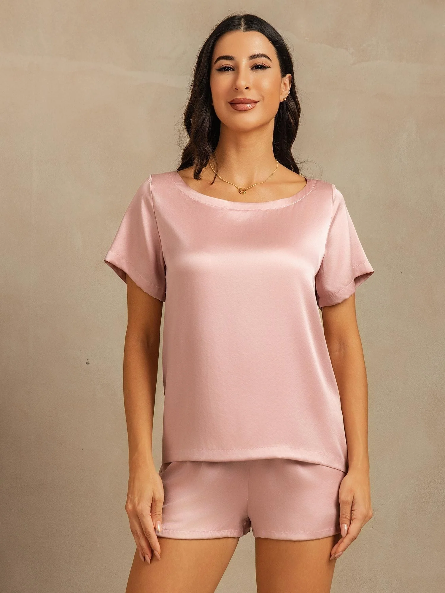 19Momme Women's Silk Short Sleeve Round Collar Pajamas Set with Side Pocket Design - Image 18