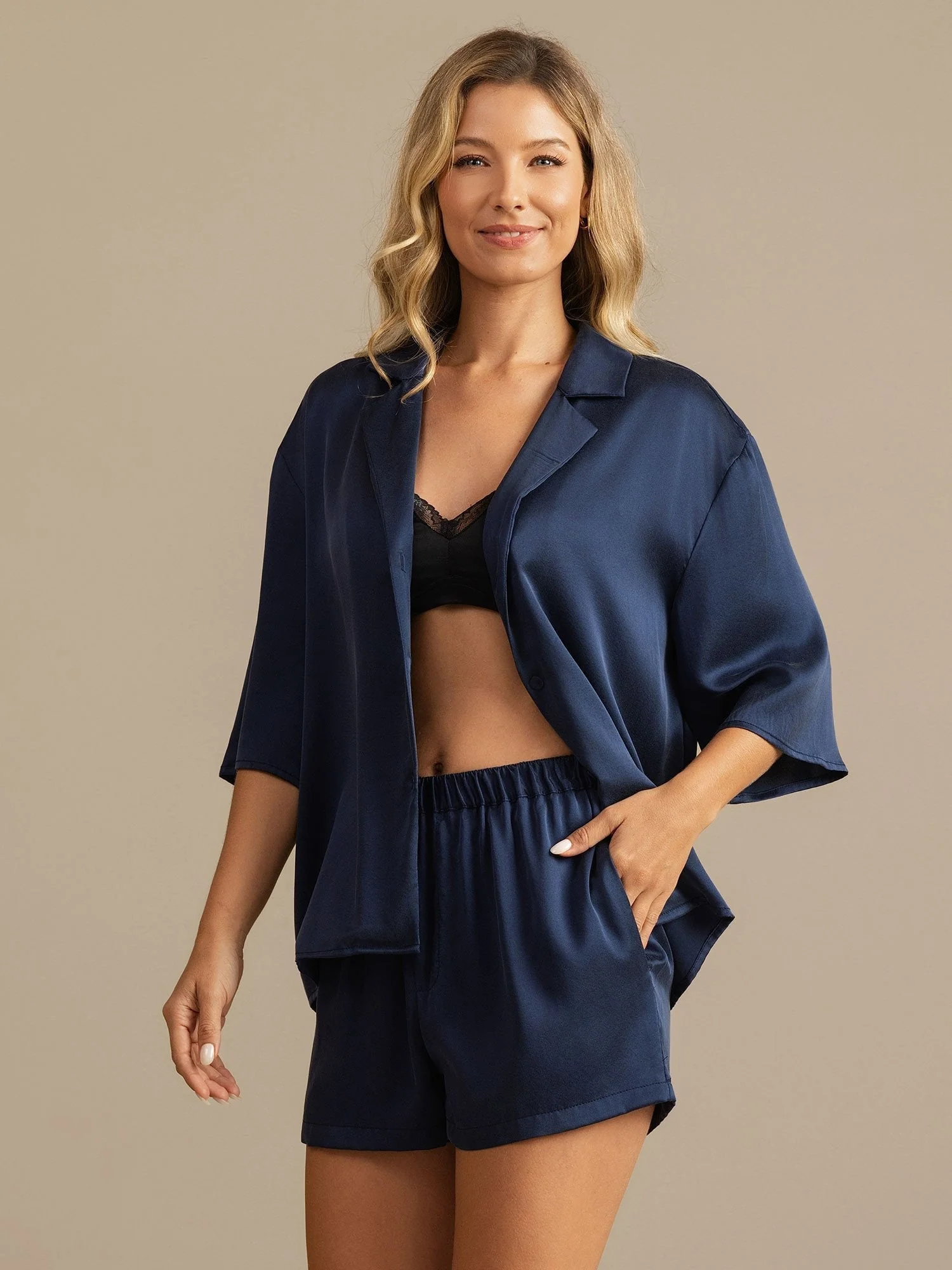 19Momme Women's Washable Silk Notch Collar Pyjamas Set with Side Pockets - Image 25