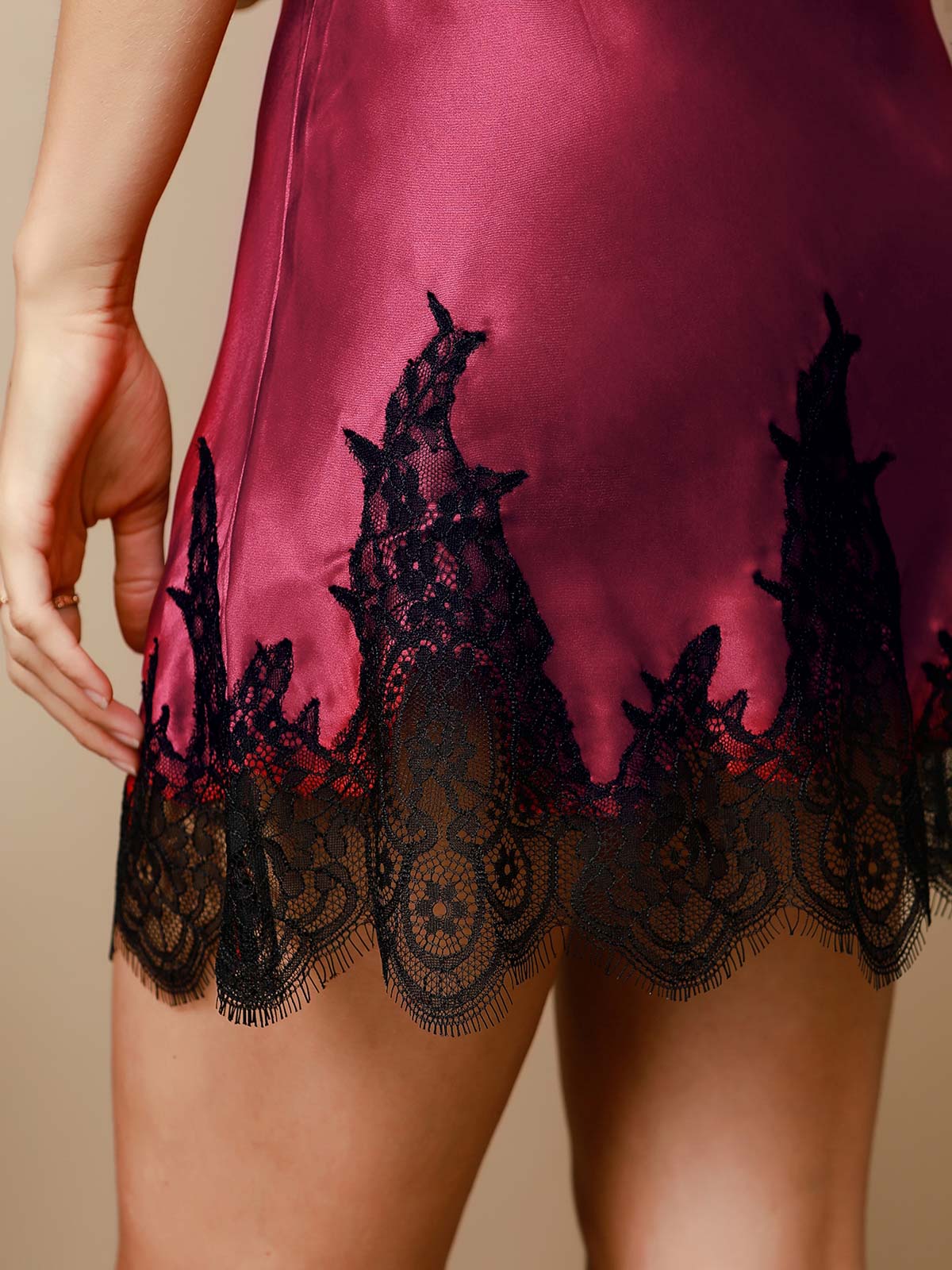 Pure Silk V Neck Short Nightdress&Dressing Gown Set with Lace Design - Image 28
