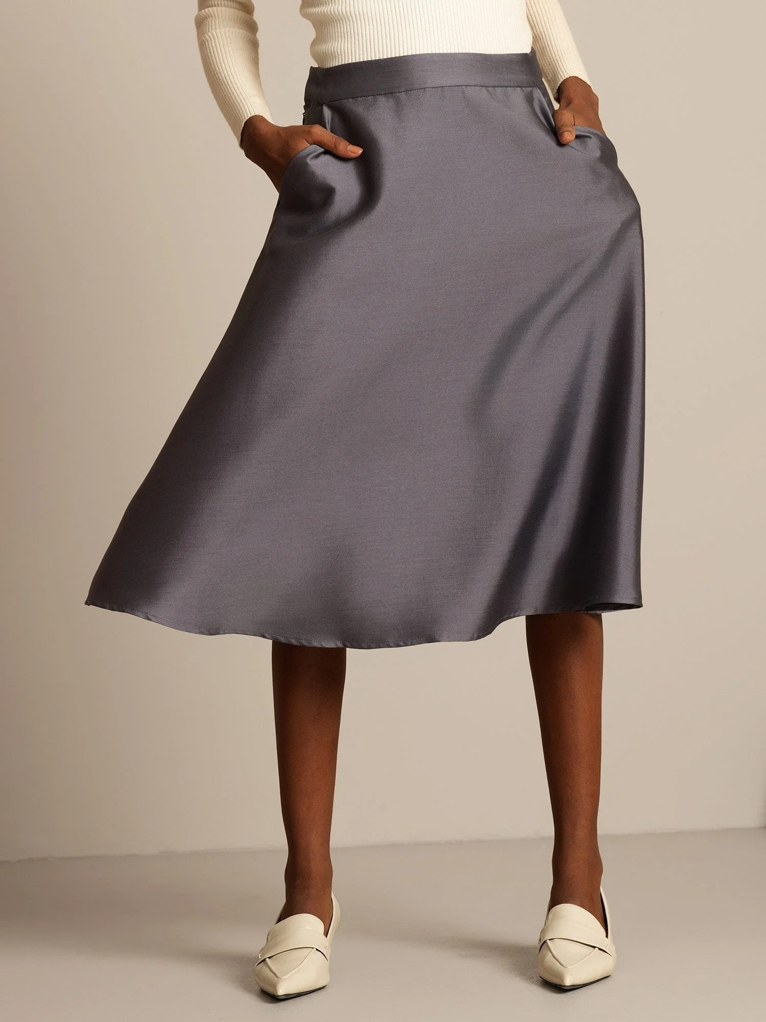 32Momme Silk-Wool Blend A Line Midi Skirt with Zipper Deign - Image 11