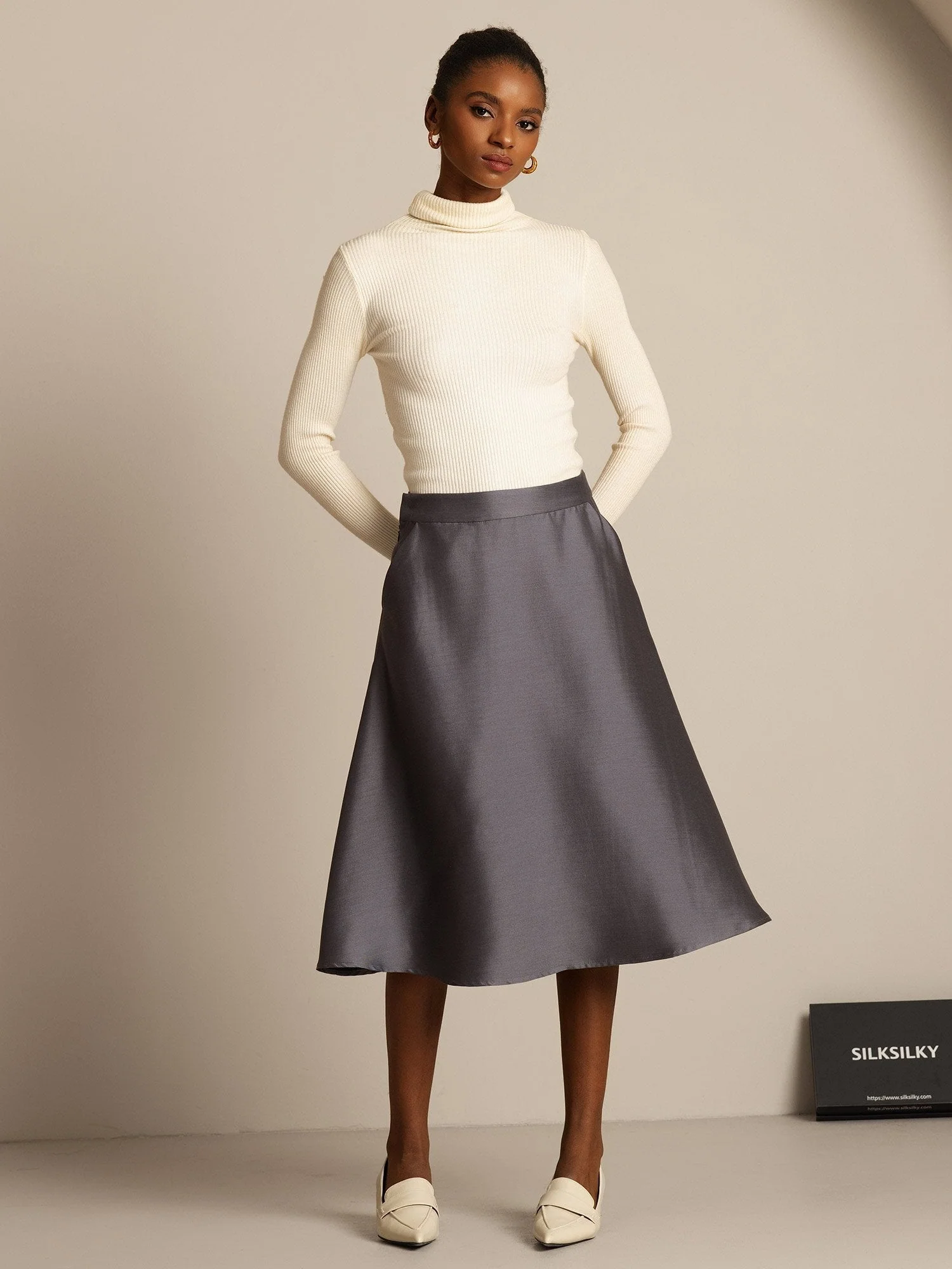 32Momme Silk-Wool Blend A Line Midi Skirt with Zipper Deign - Image 16