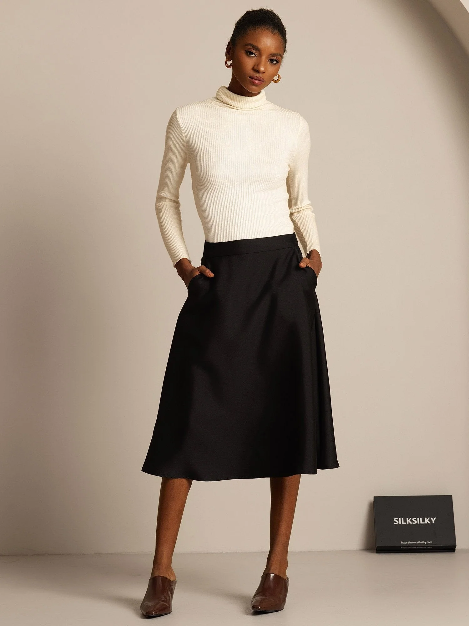 32Momme Silk-Wool Blend A Line Midi Skirt with Zipper Deign - Image 5