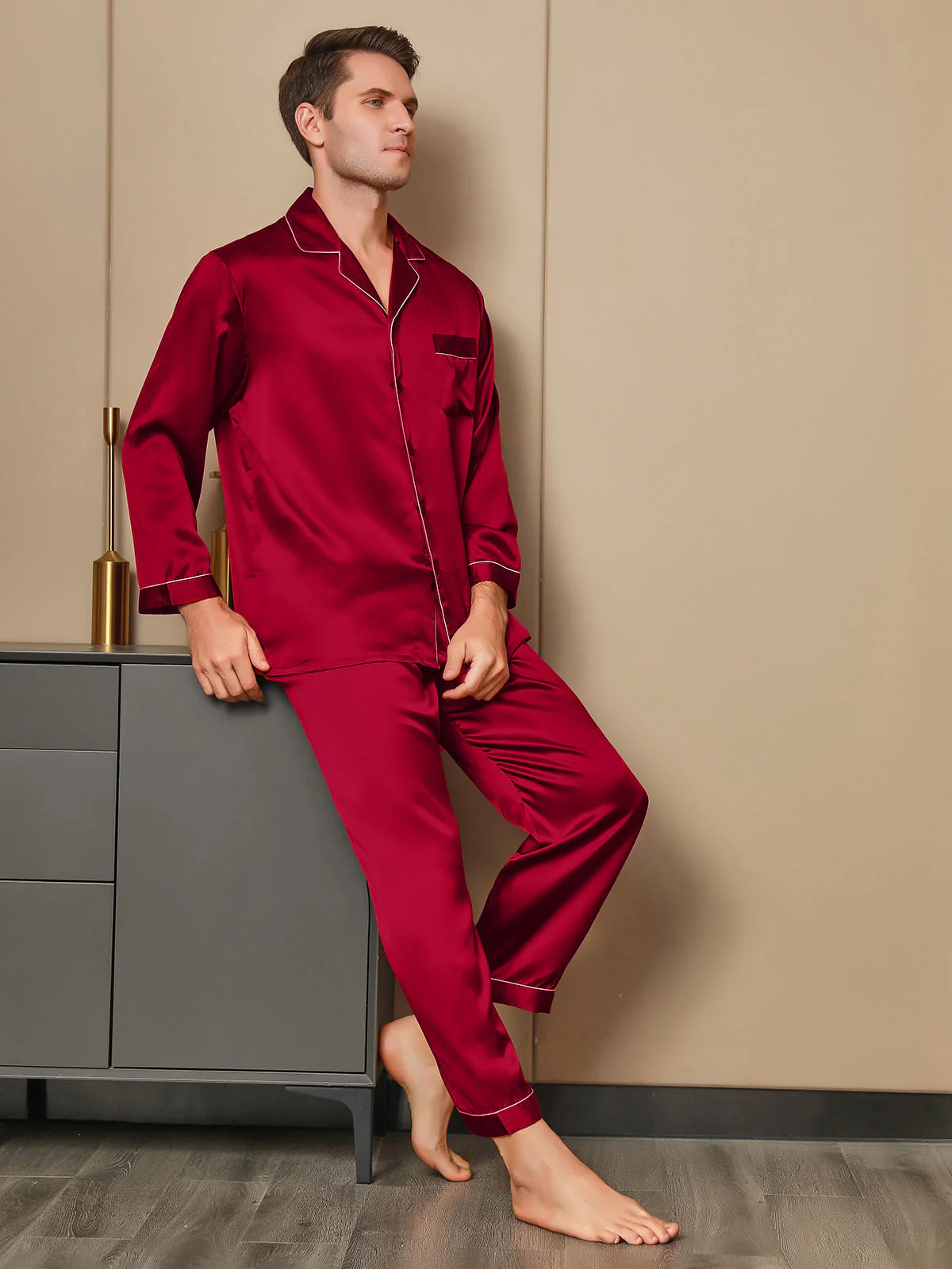 Pure Silk Long Sleeve Notch Collar Men's Pyjamas Set with Button Up Design - Image 19