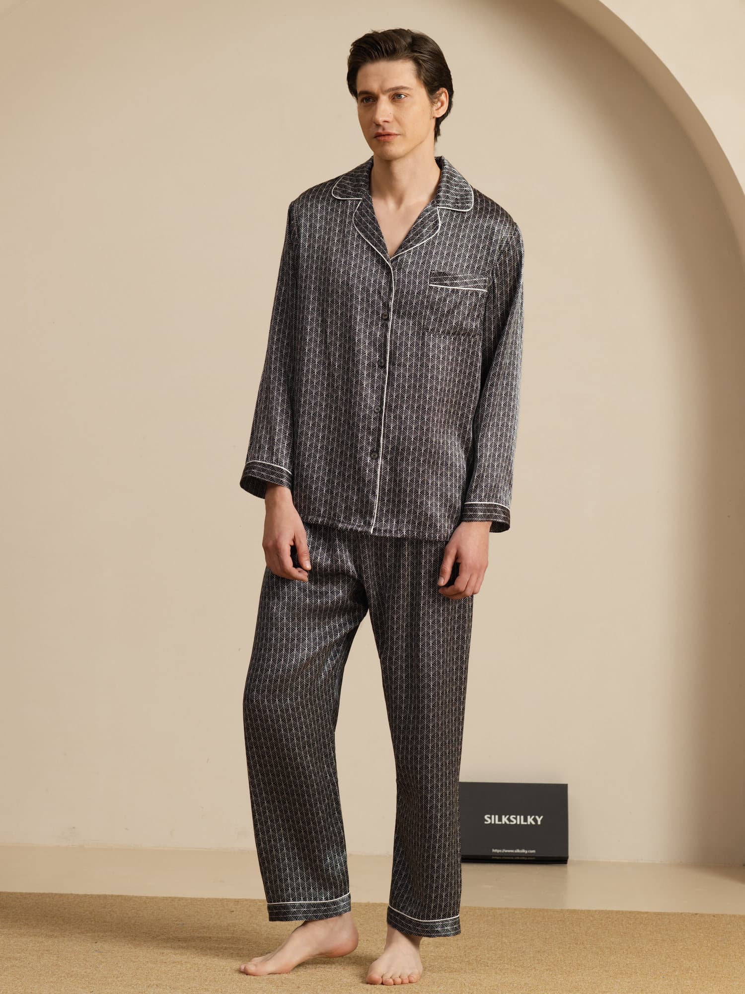Pure Silk Navy Ginkgo Print Long Sleeve Men's Pyjamas Set With Pants - Image 18