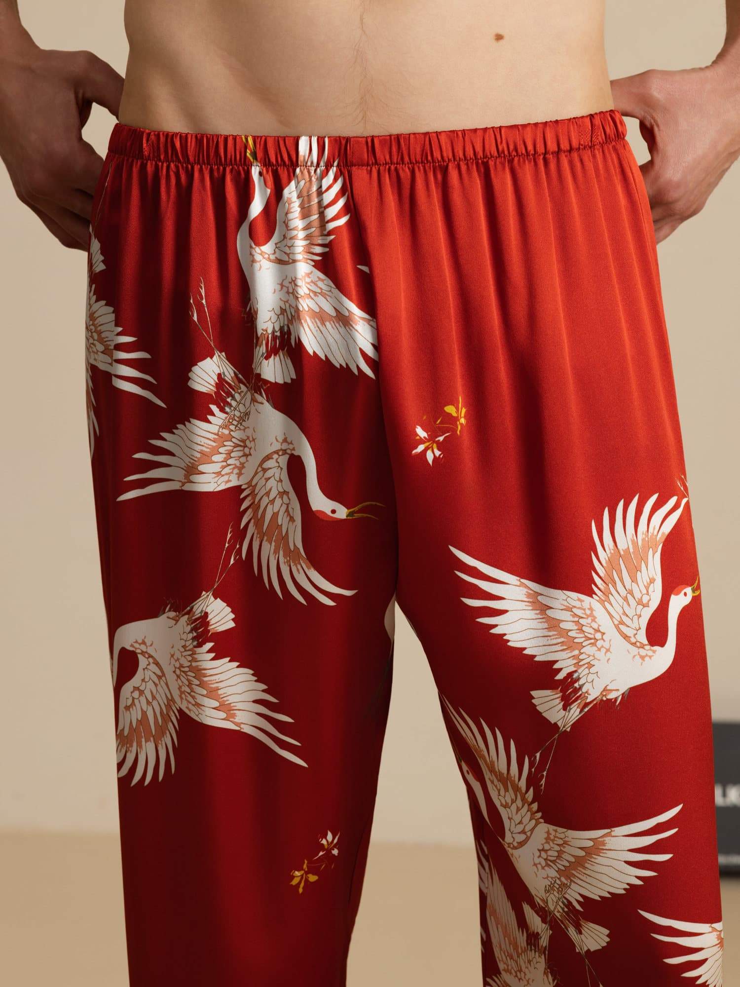 Men's 19Momme Pure Silk Elastic Waist Crane Print Sleep Pants - Image 18