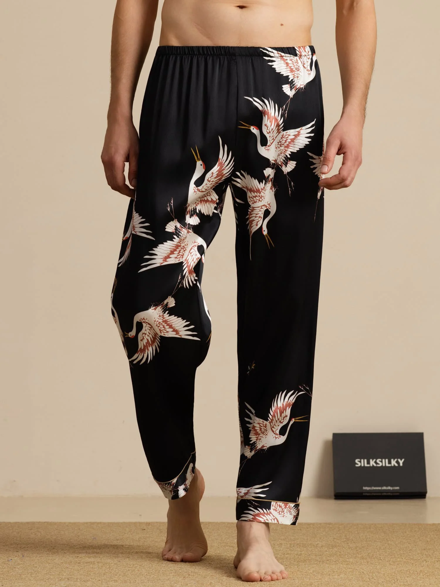 Men's 19Momme Pure Silk Elastic Waist Crane Print Sleep Pants - Image 3