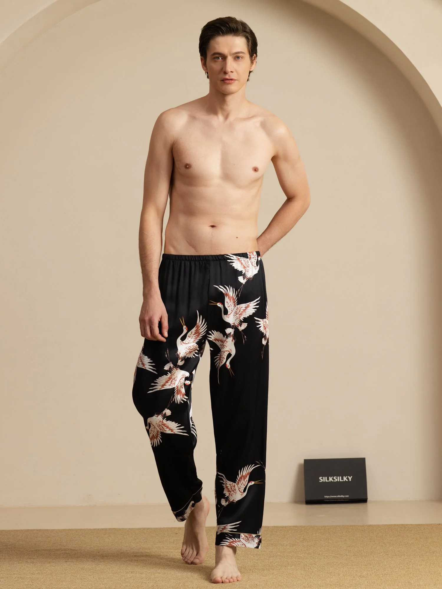 Men's 19Momme Pure Silk Elastic Waist Crane Print Sleep Pants - Image 7