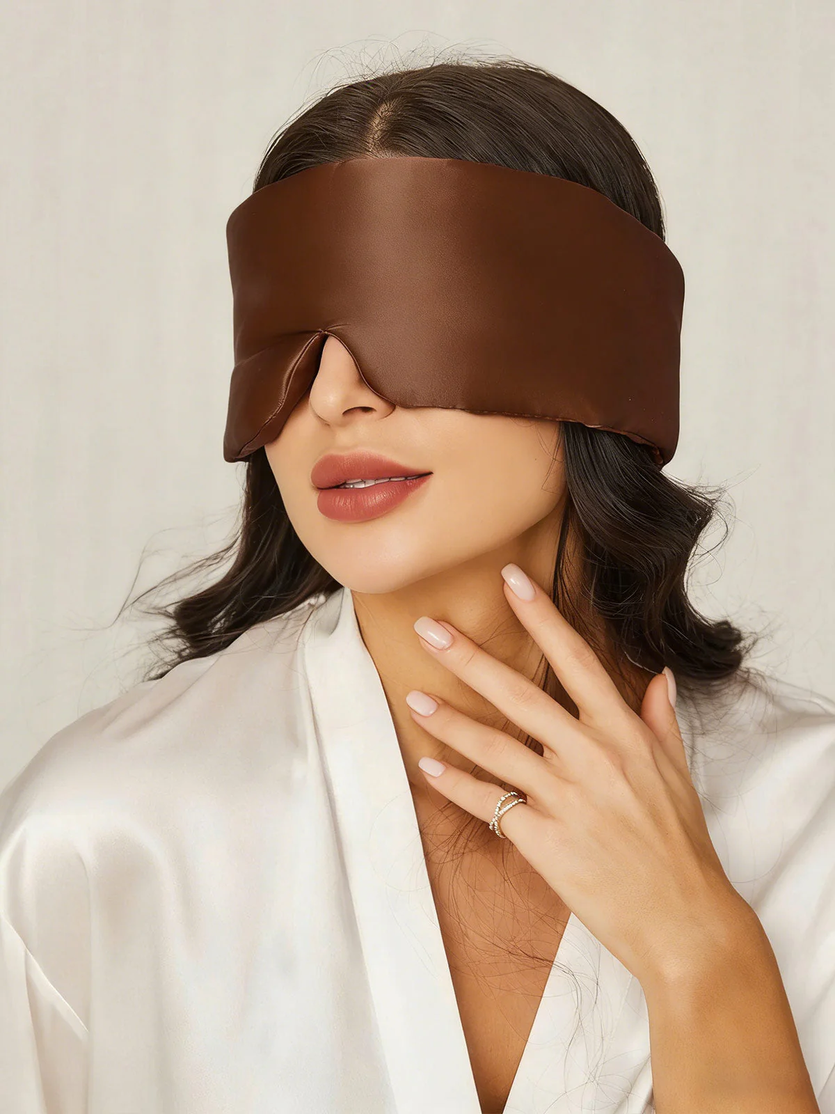 One Piece Silk Sleep Eye Mask With Velcro - Image 23