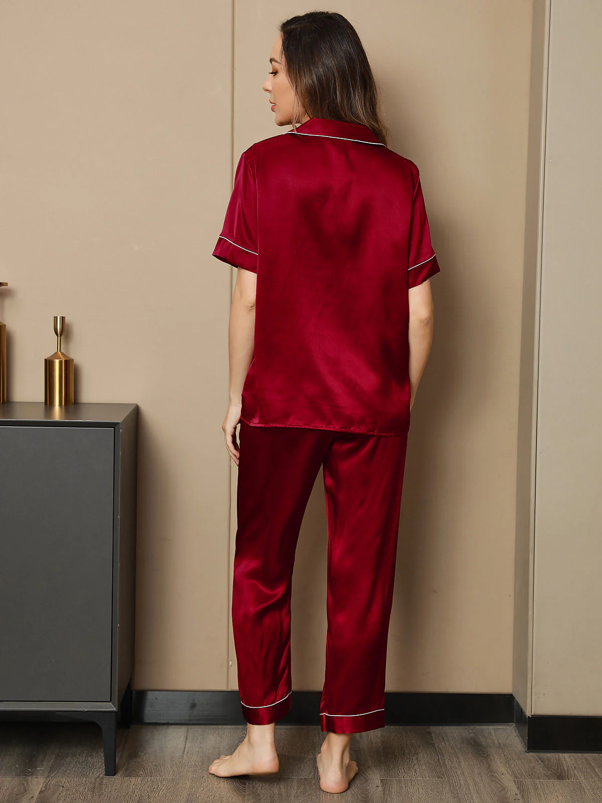 Women's Pure Silk Short Sleeve Pyjamas Set - Image 30