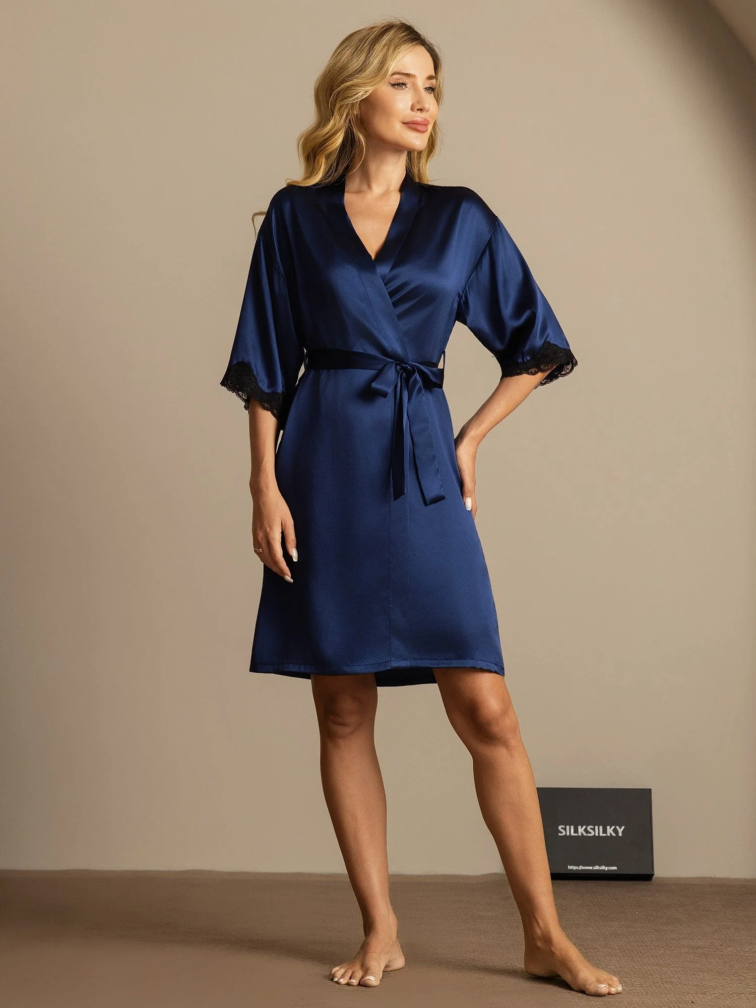 Pure Silk Basic Women's Robe with Lace Design - Image 16