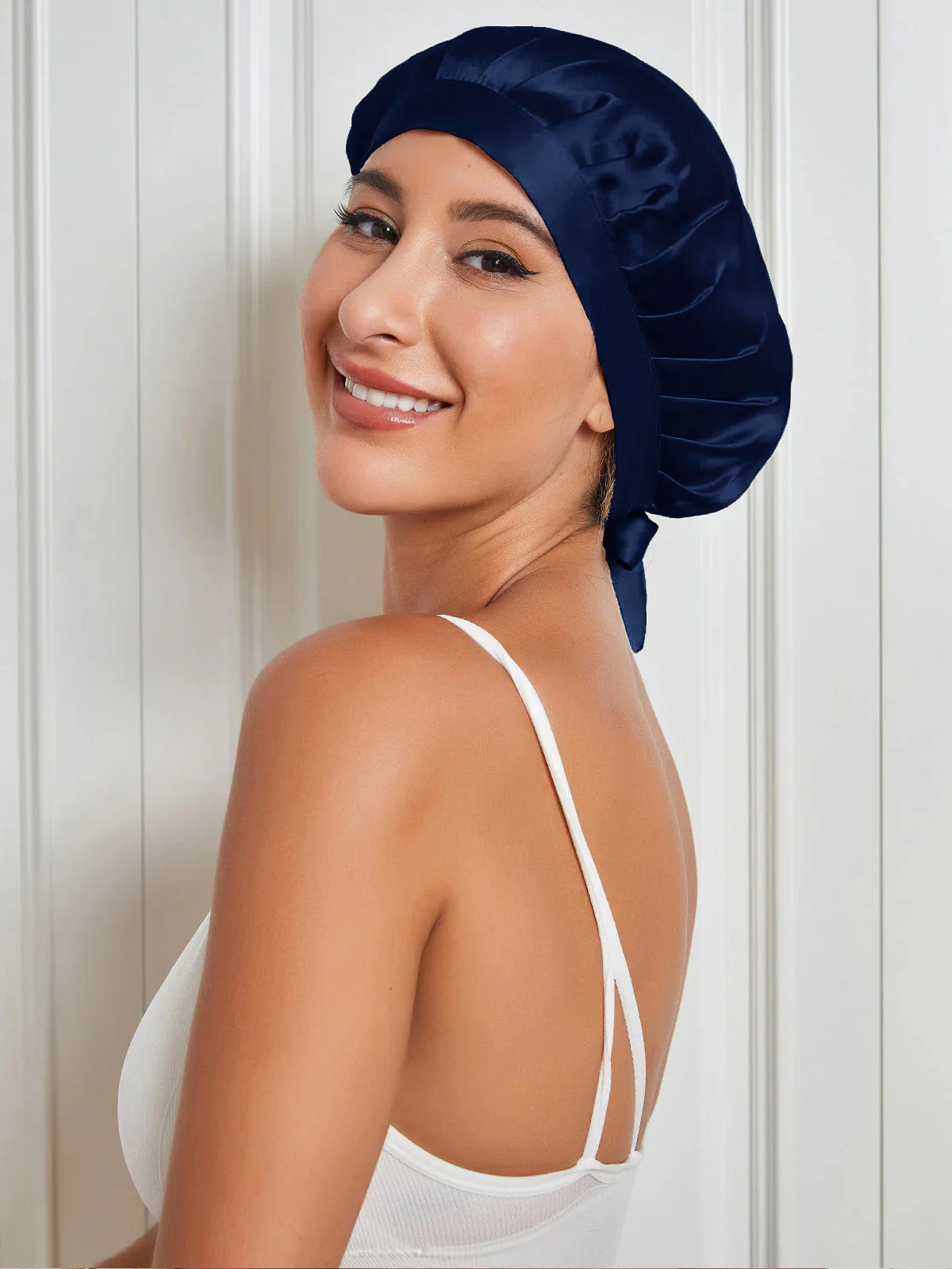 Pure Silk Classic Bonnet with Ribbons - Image 19