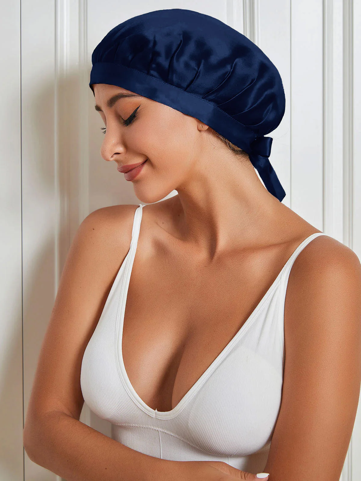 Pure Silk Classic Bonnet with Ribbons - Image 20