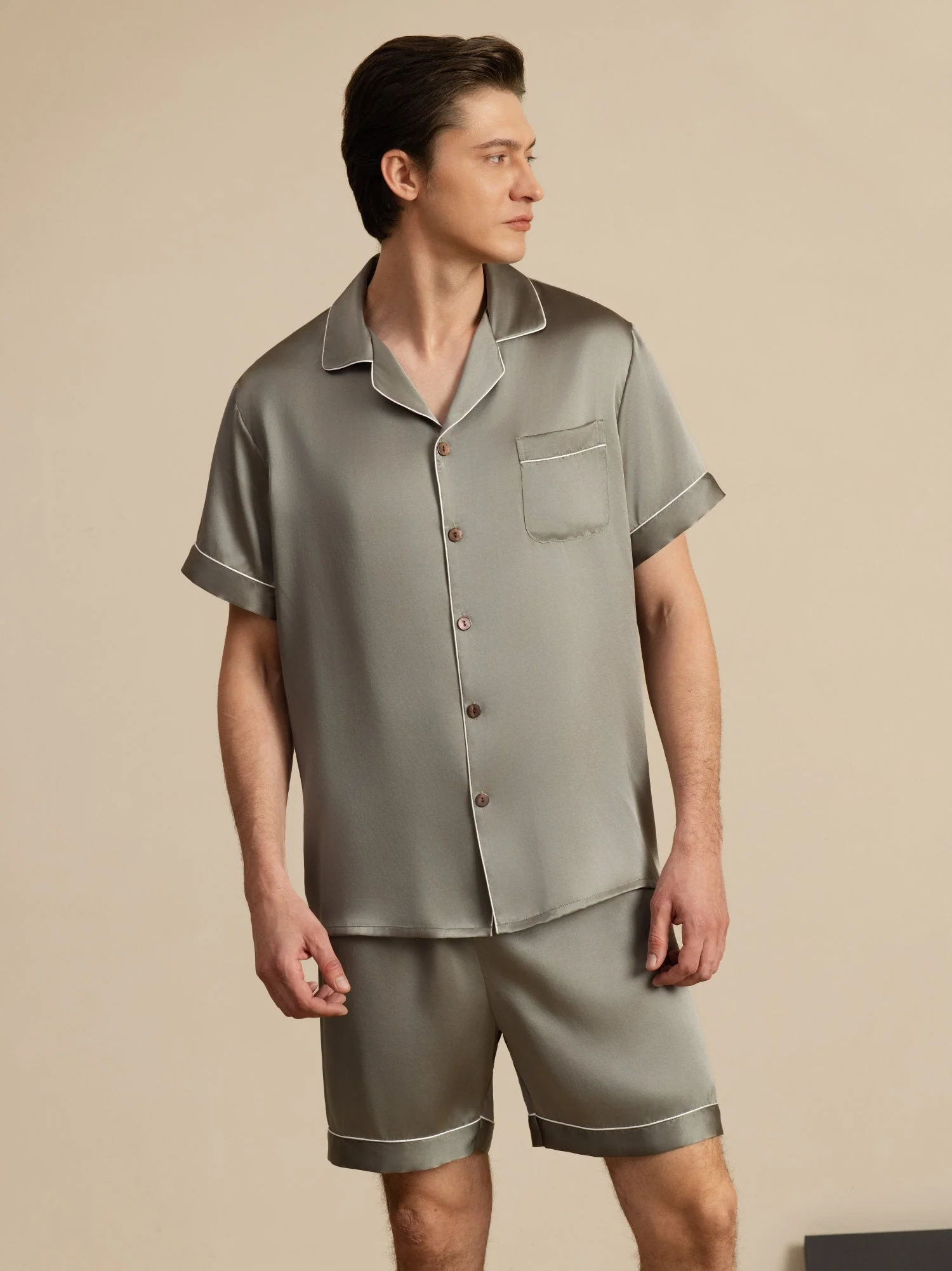 Pure Silk Short Sleeve Notch Collar Men's Pyjamas Set with Shorts - Image 11