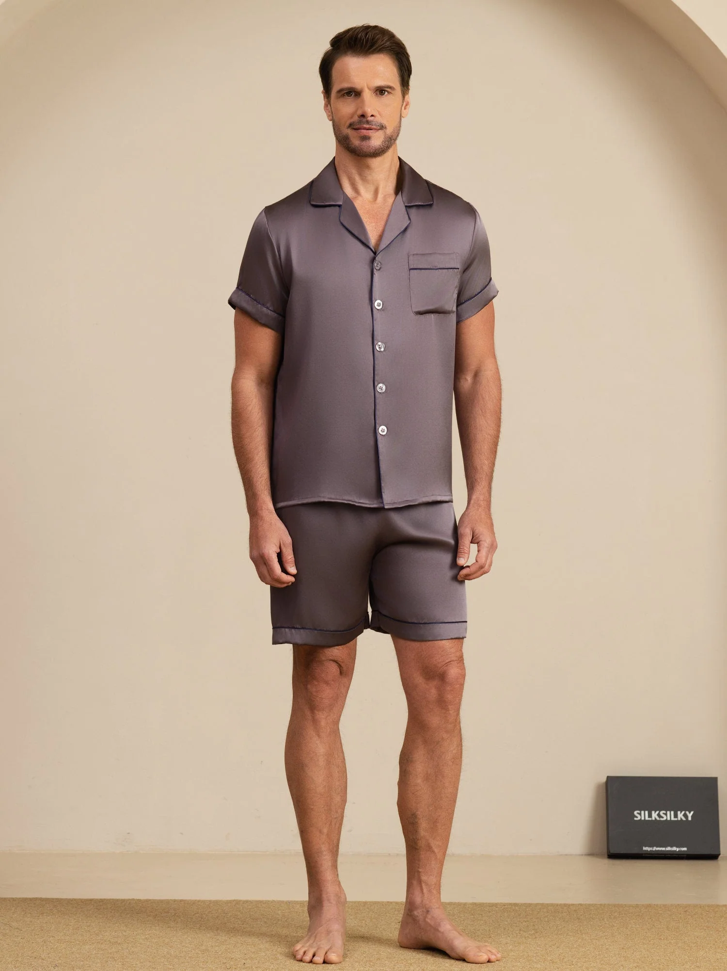 Pure Silk Short Sleeve Notch Collar Men's Pyjamas Set with Shorts - Image 20