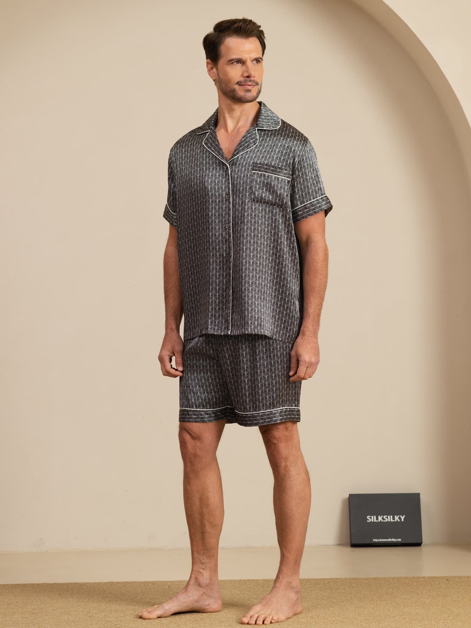 Men's Pure Silk Navy Ginkgo Print Short Sleeve Notch Collar Pajamas Set - Image 13