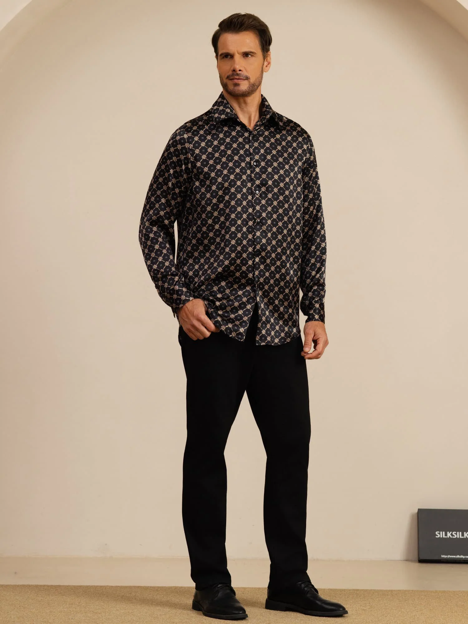 Pure Silk Men's Long Sleeve Lapel Collar Chain Print Shirt - Image 9