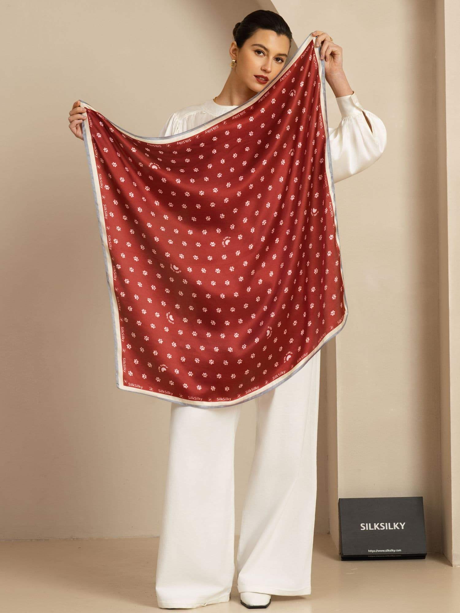 Pure Silk Paw Print Square Scarf - Size 90x90cm - Image 5