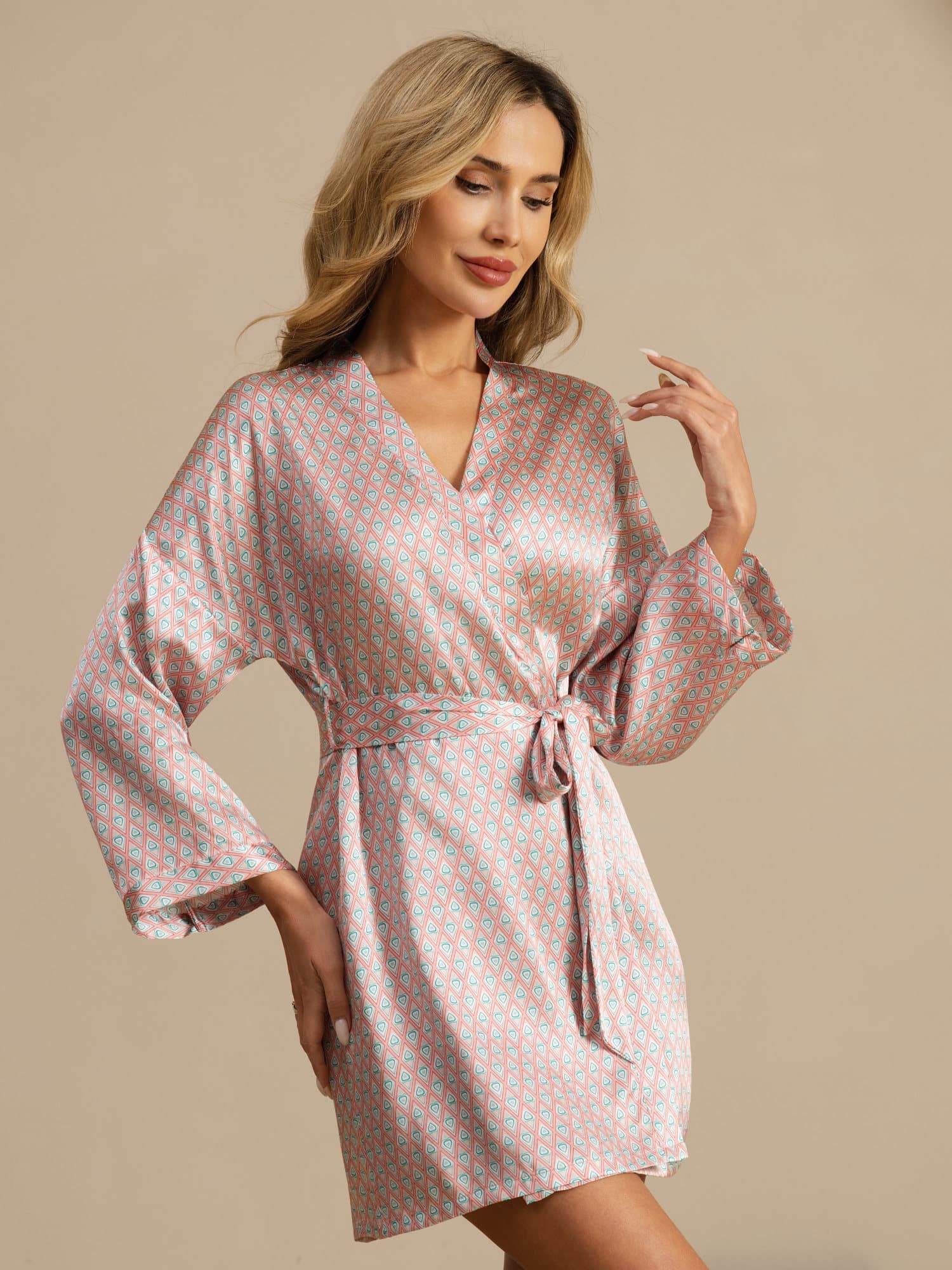 Pure Silk Women’s  Long Sleeve  Heart Geo Printed Short Belted Robe - Image 10