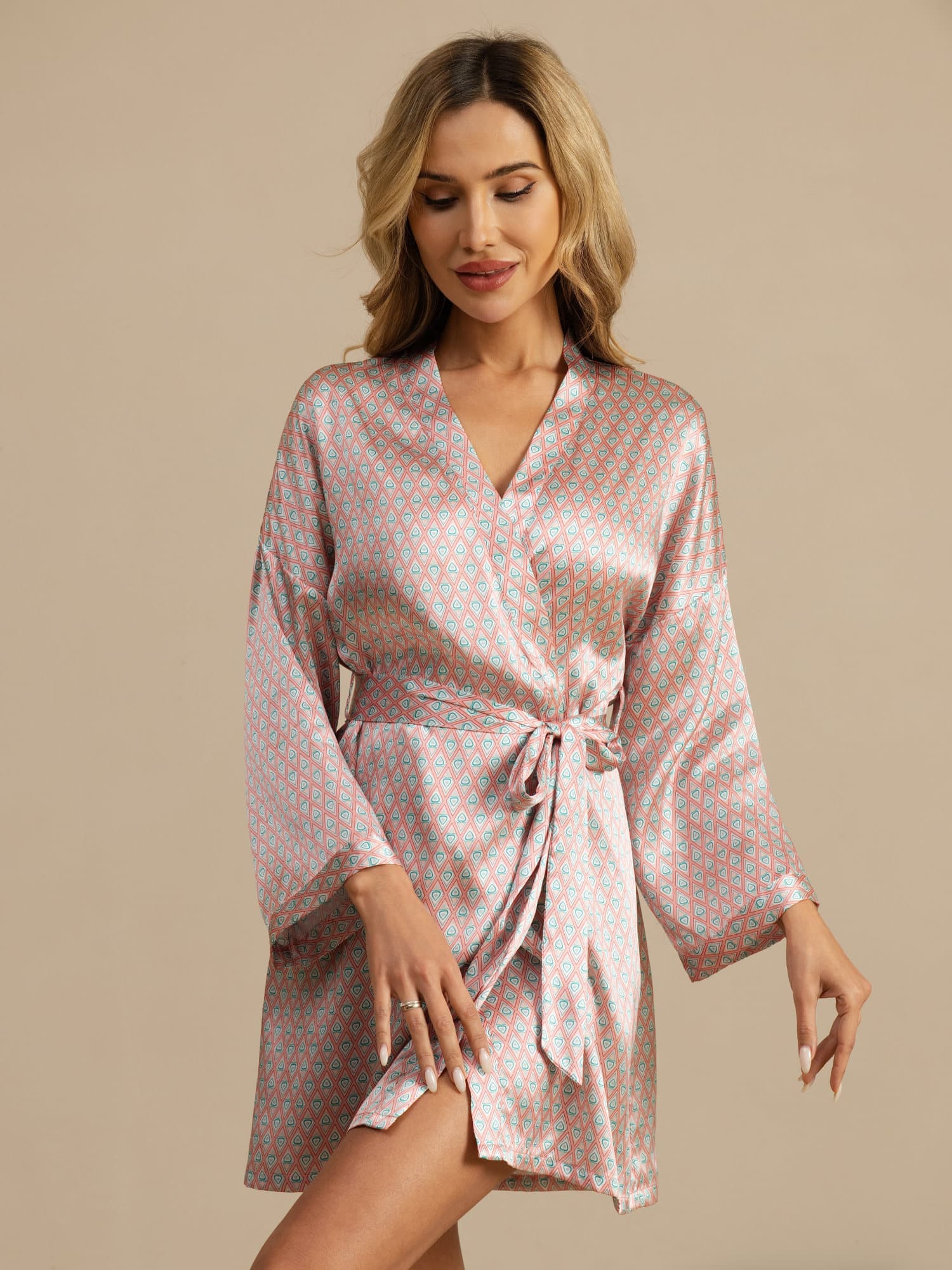 Pure Silk Women’s  Long Sleeve  Heart Geo Printed Short Belted Robe - Image 12