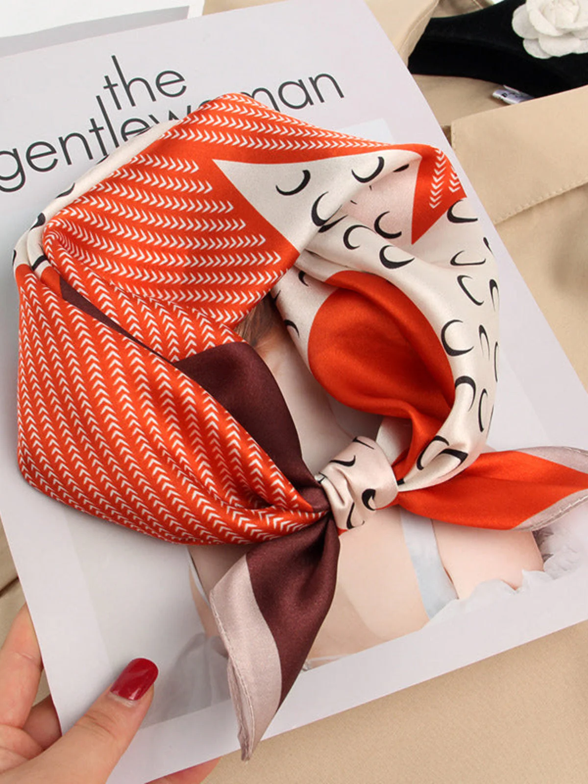 Pure Silk Printed Designer Square Scarf 53x53cm/21 - Image 12