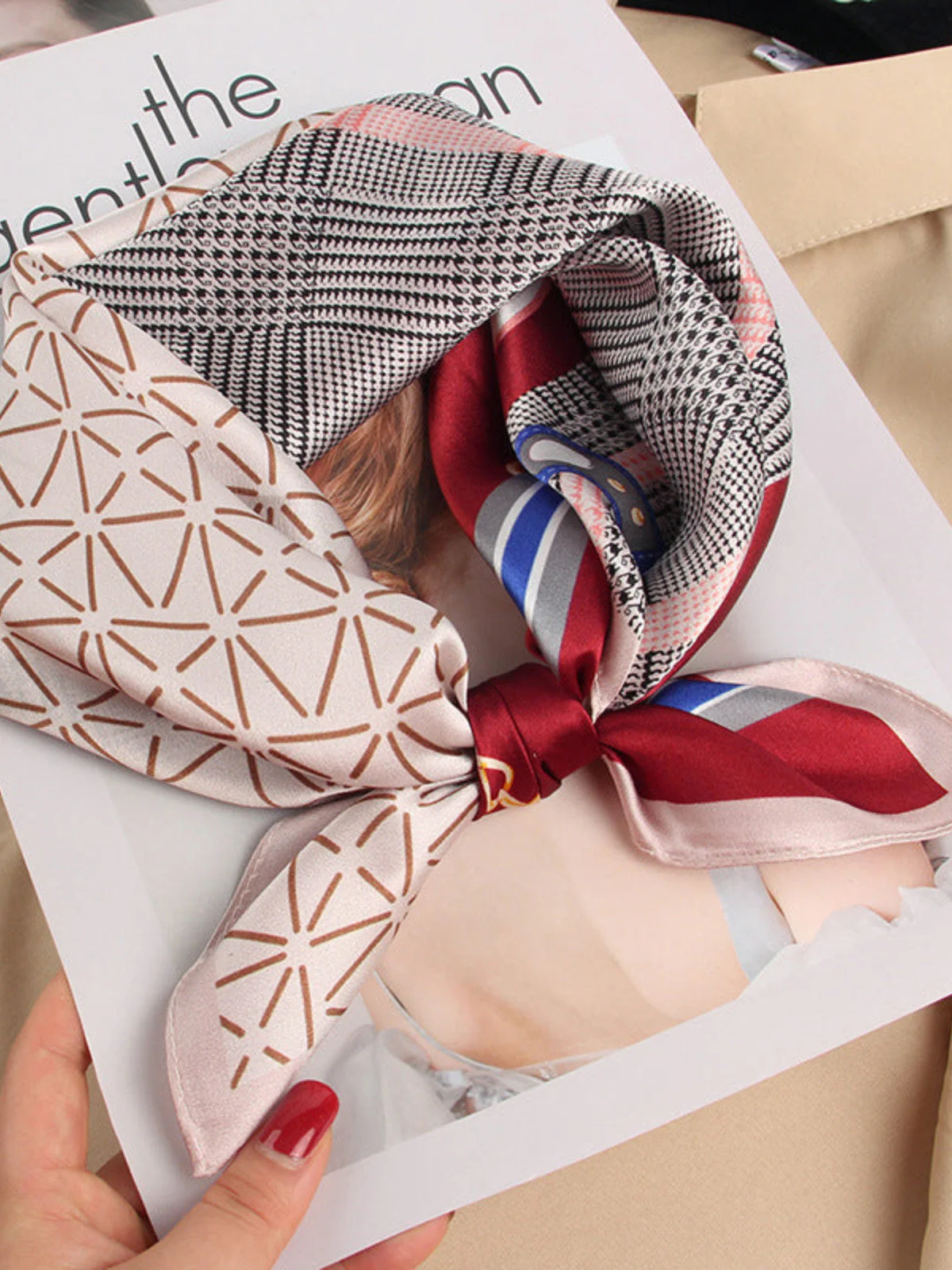 Pure Silk Printed Designer Square Scarf 53x53cm/21 - Image 17