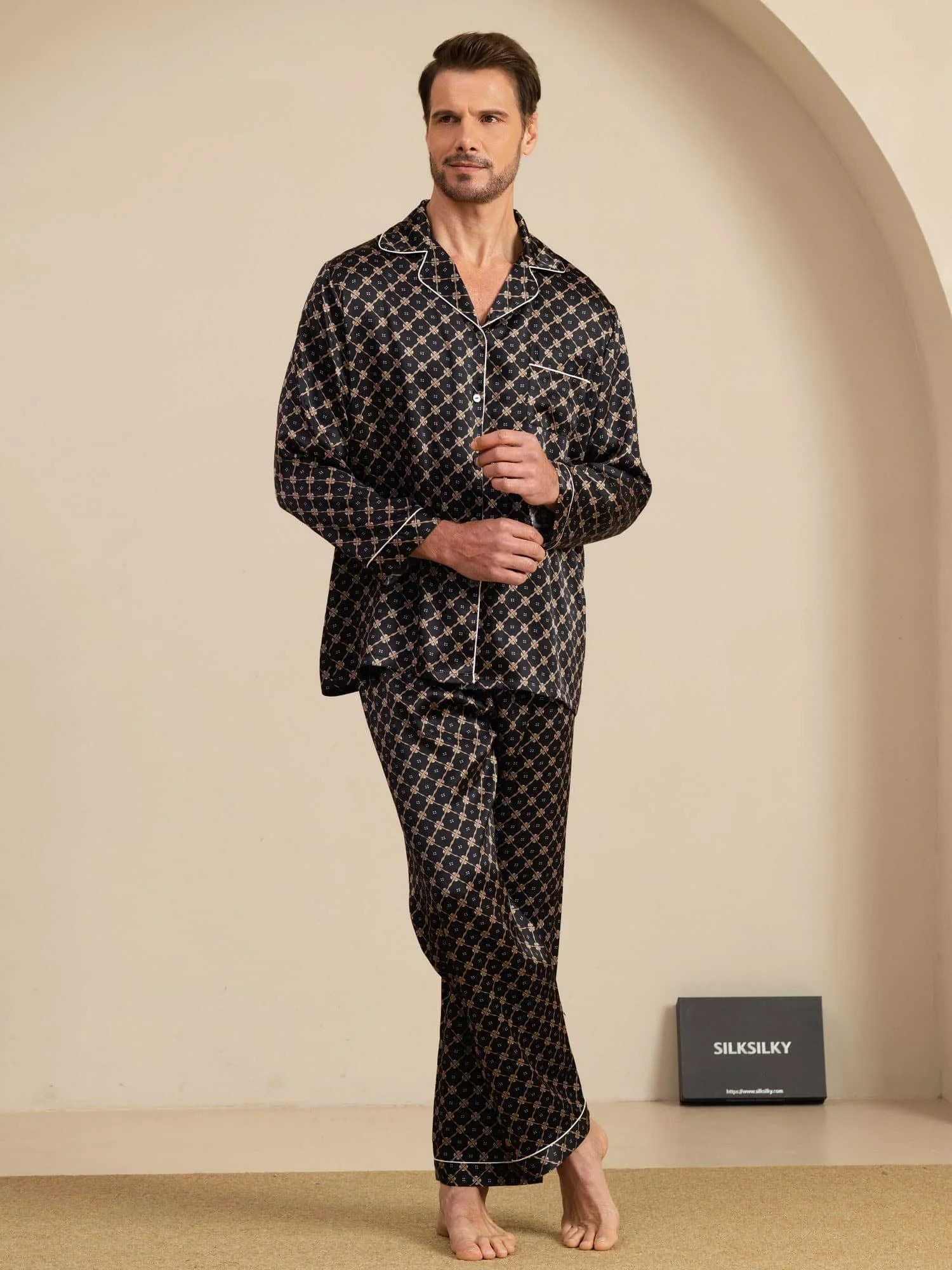 Pure Silk Navy Chain Print Long Sleeve Men's Pajamas Set With Pants - Image 17
