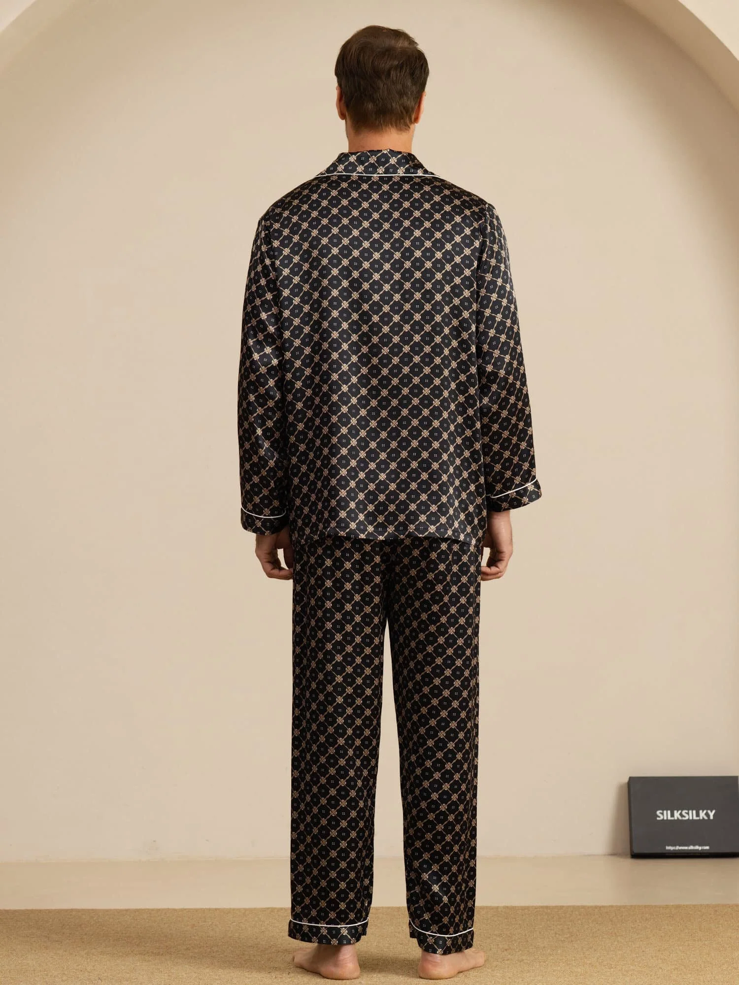 Pure Silk Navy Chain Print Long Sleeve Men's Pajamas Set With Pants - Image 20