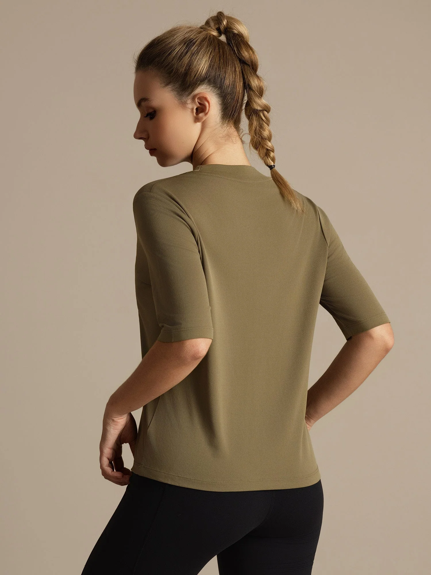 Pure Silk Round Neck Mid-length Sleeves Women's Sport T-Shirt - Image 3