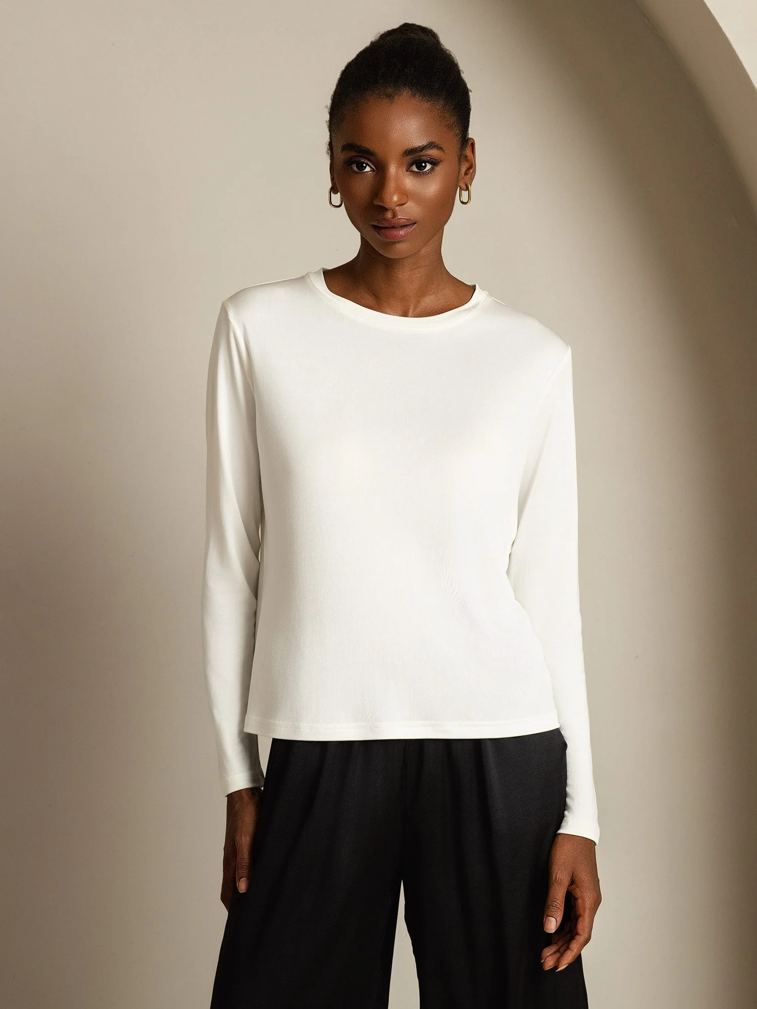 Women's Pure Silk Long Sleeve Round Neck Top - Image 12