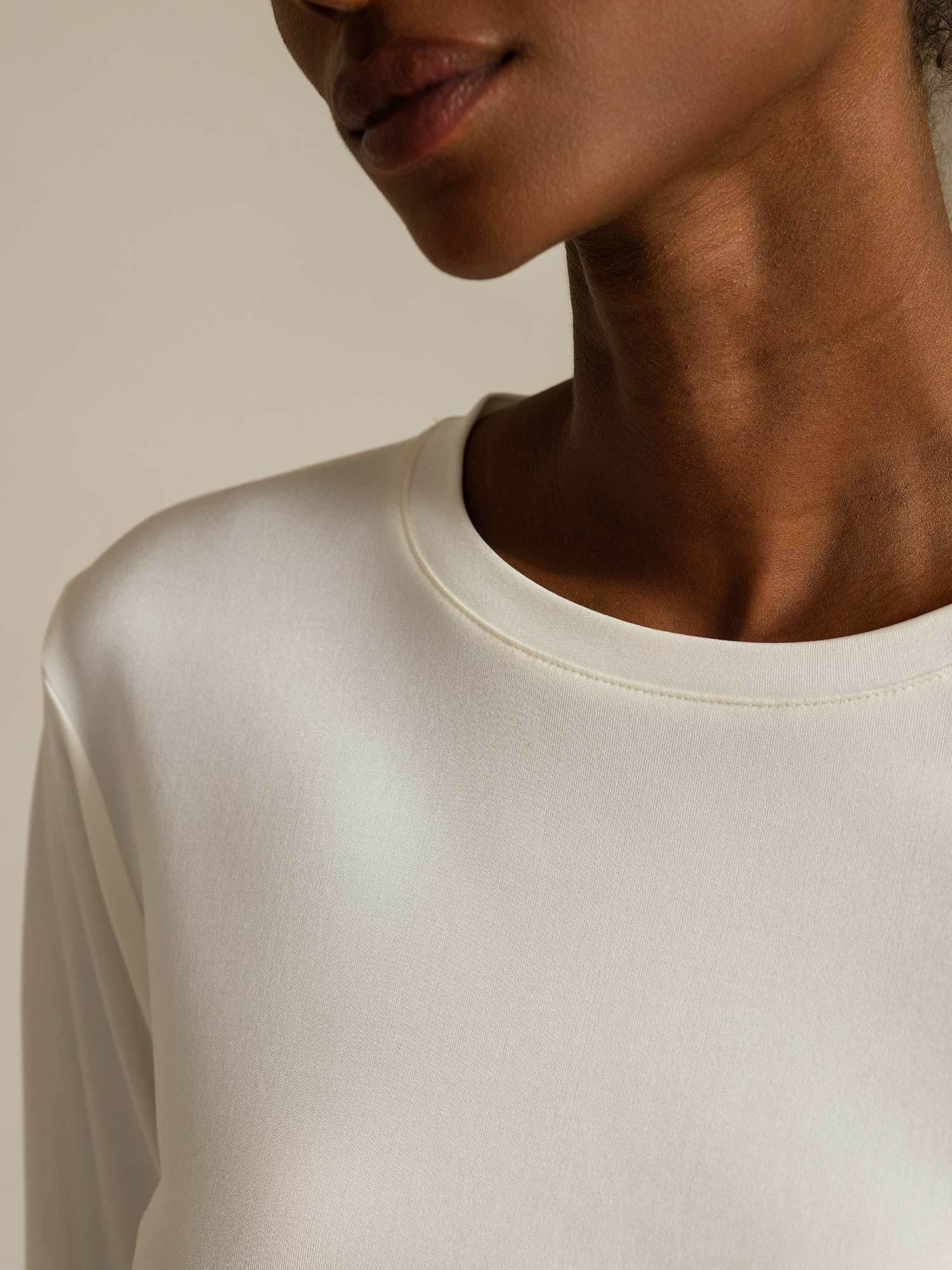 Women's Pure Silk Long Sleeve Round Neck Top - Image 13