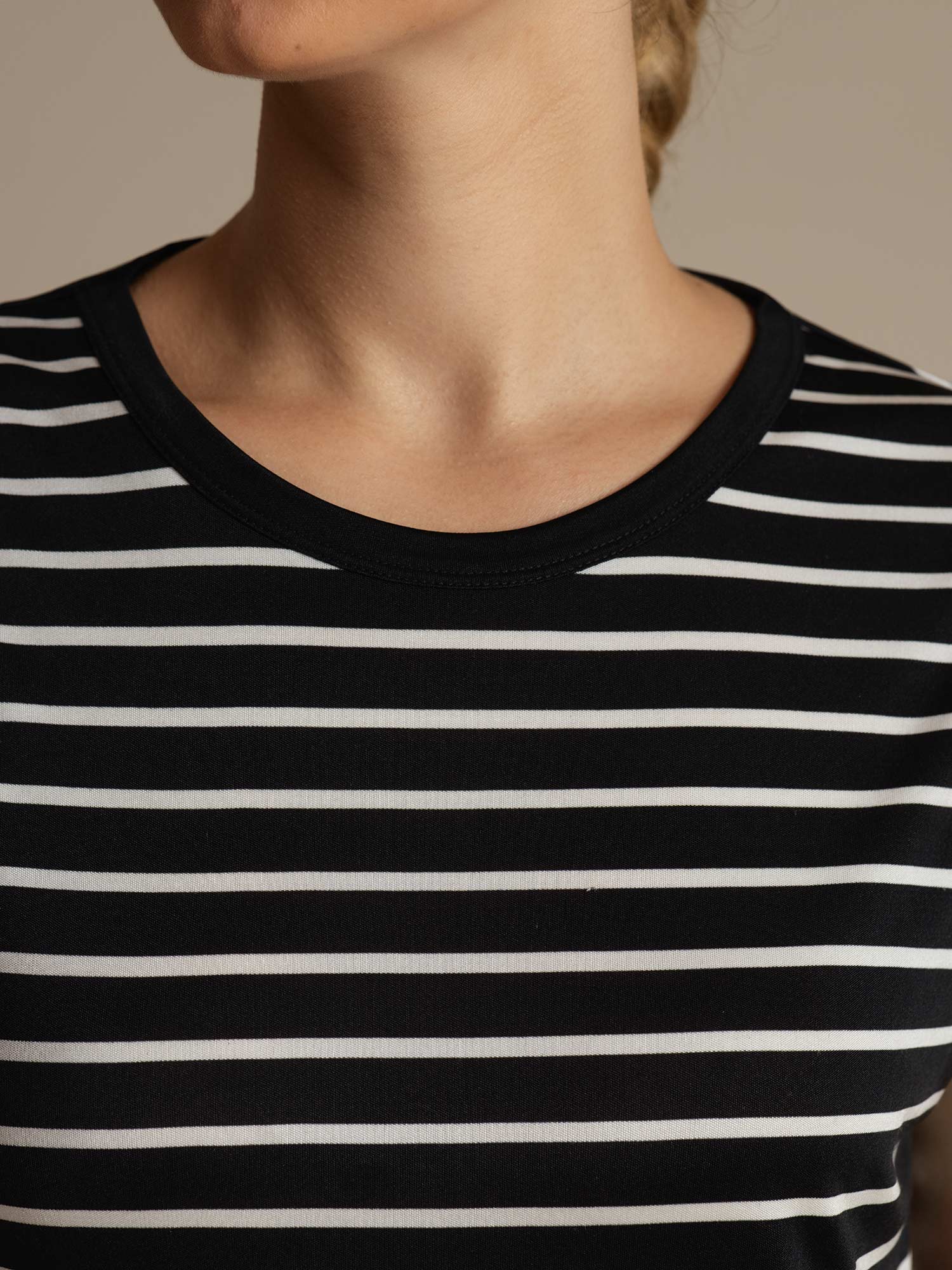 Pure Silk Round Neck Women's Stripe Sport Tank Top - Image 14