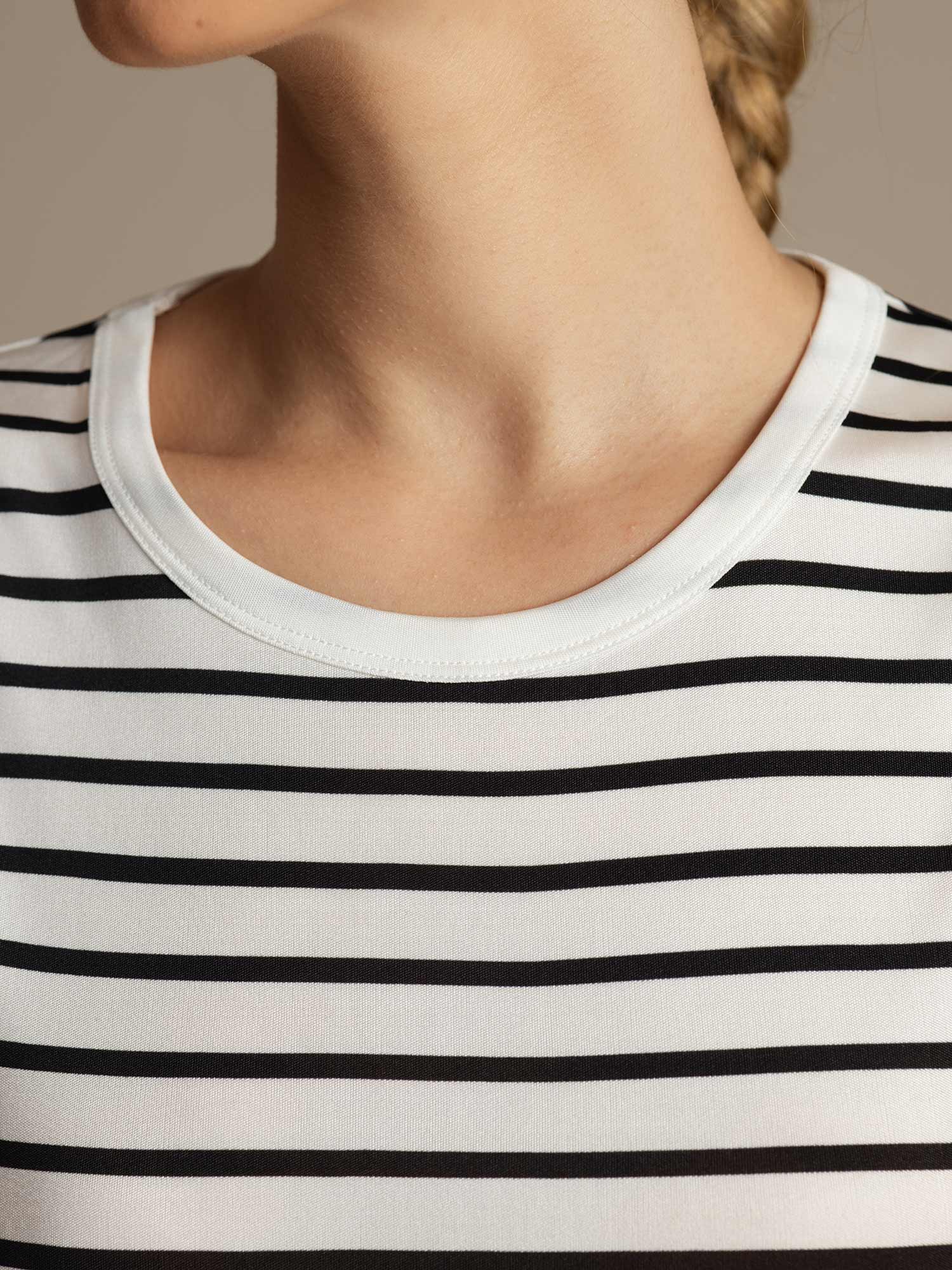 Pure Silk Round Neck Women's Stripe Sport Tank Top - Image 5