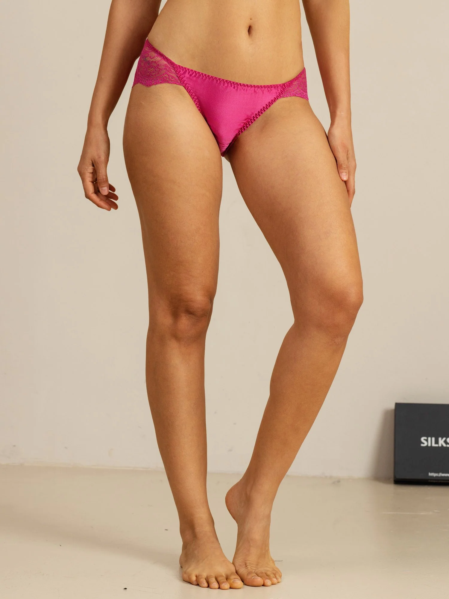 Pure Silk Sexy Comfort Scalloped Lace Panty - Image 11