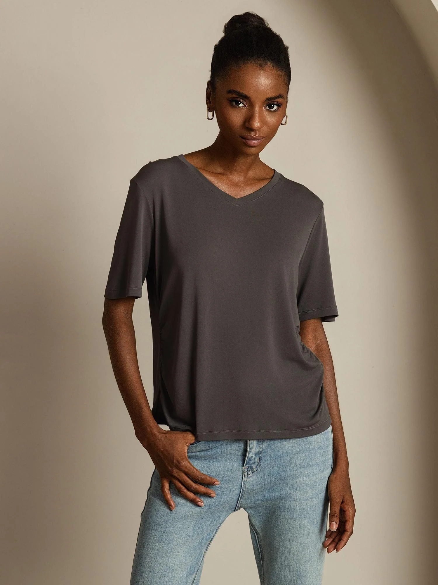 Pure Silk V-Neck Women's T-Shirt - Image 16