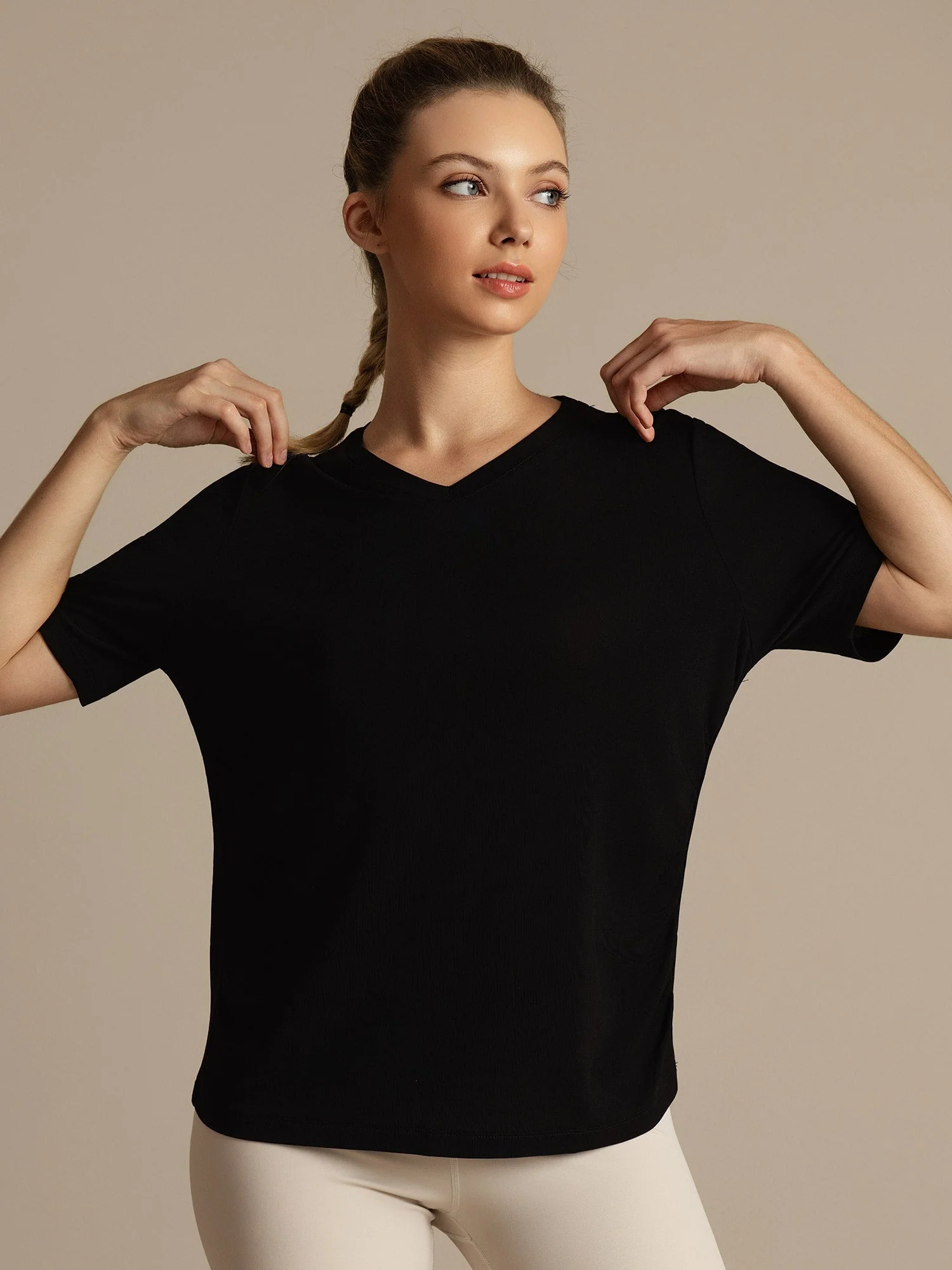 Pure Silk V-Neck Women's Half Sleeve Sport T-Shirt - Image 13