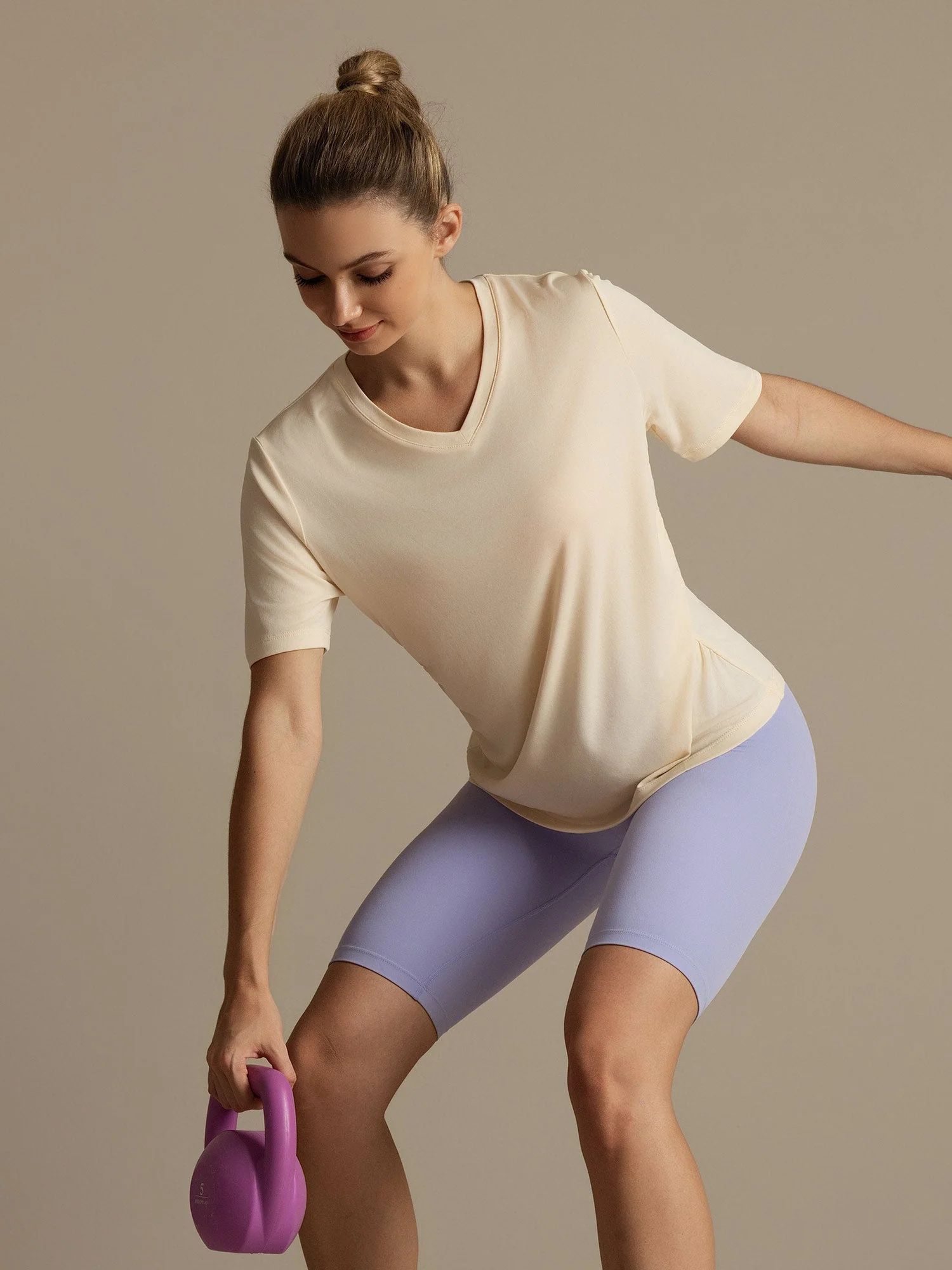 Pure Silk V-Neck Women's Half Sleeve Sport T-Shirt - Image 21