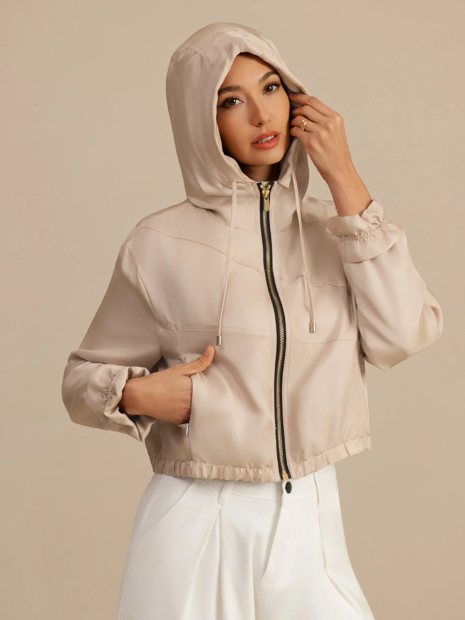 Pure Silk Women's Cropped Hooded Jacket With Pockets - Image 17