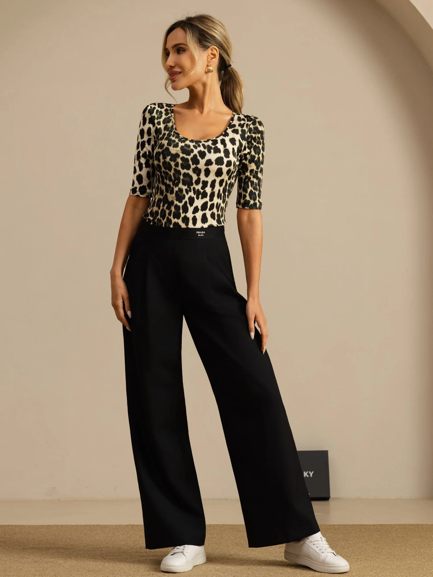 Pure Silk Women's Half Sleeve Scoop Neck Wild Animal Print Top - Image 15