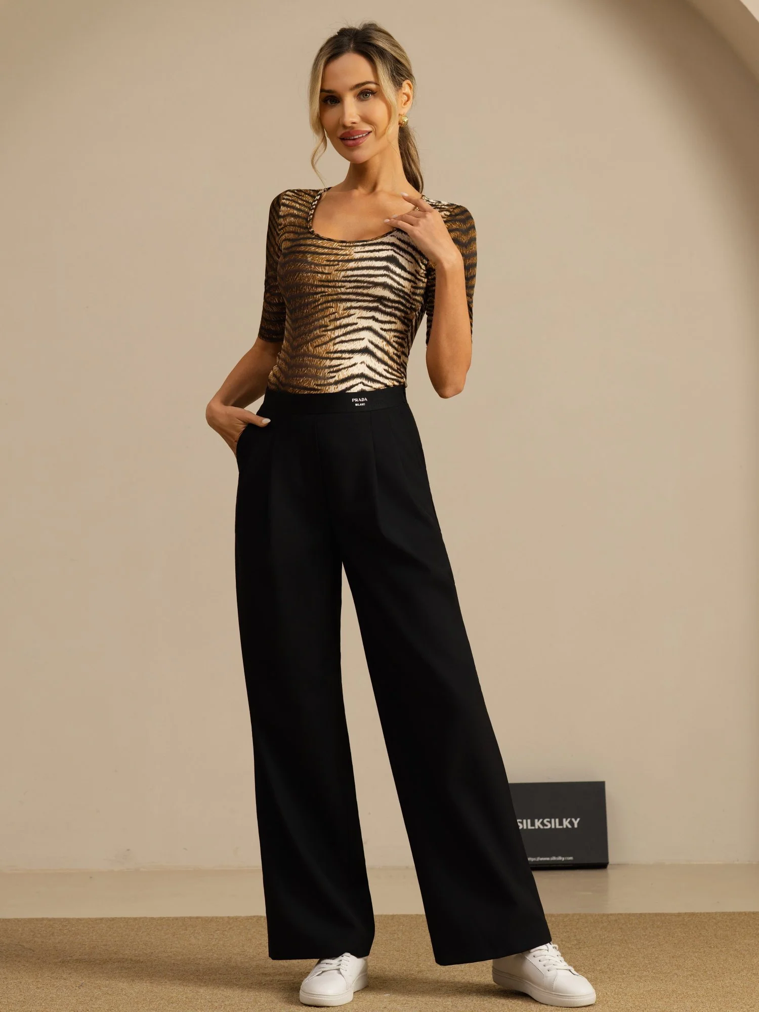 Pure Silk Women's Half Sleeve Scoop Neck Wild Animal Print Top - Image 6