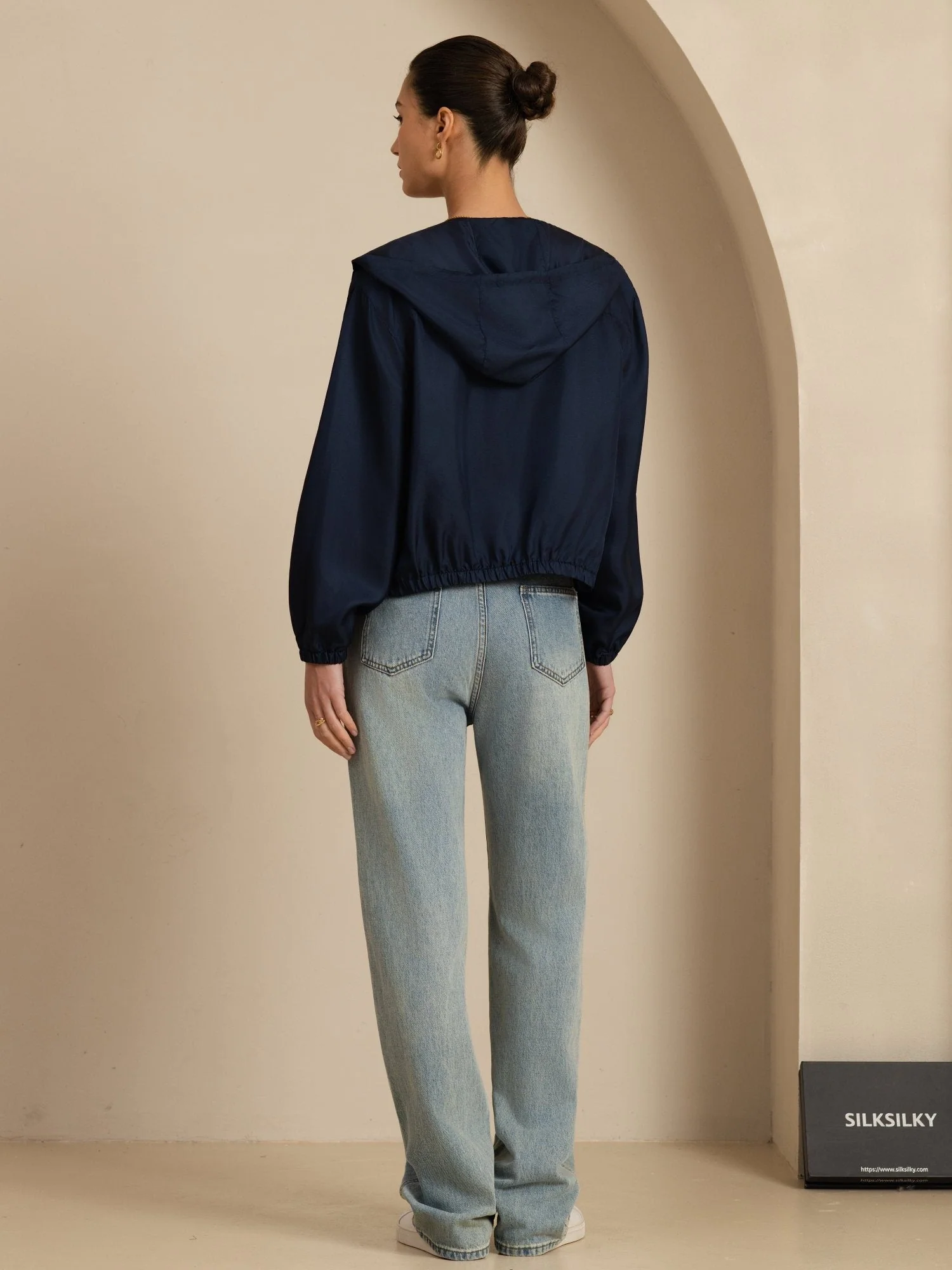 Pure Silk Women's Short Hooded Jacket With Pockets - Image 22